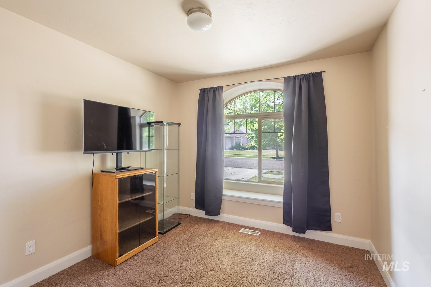 1186 E Observation St, Meridian, Idaho 83642, 3 Bedrooms, 2 Bathrooms, Residential For Sale, Price $475,000,MLS 98991566