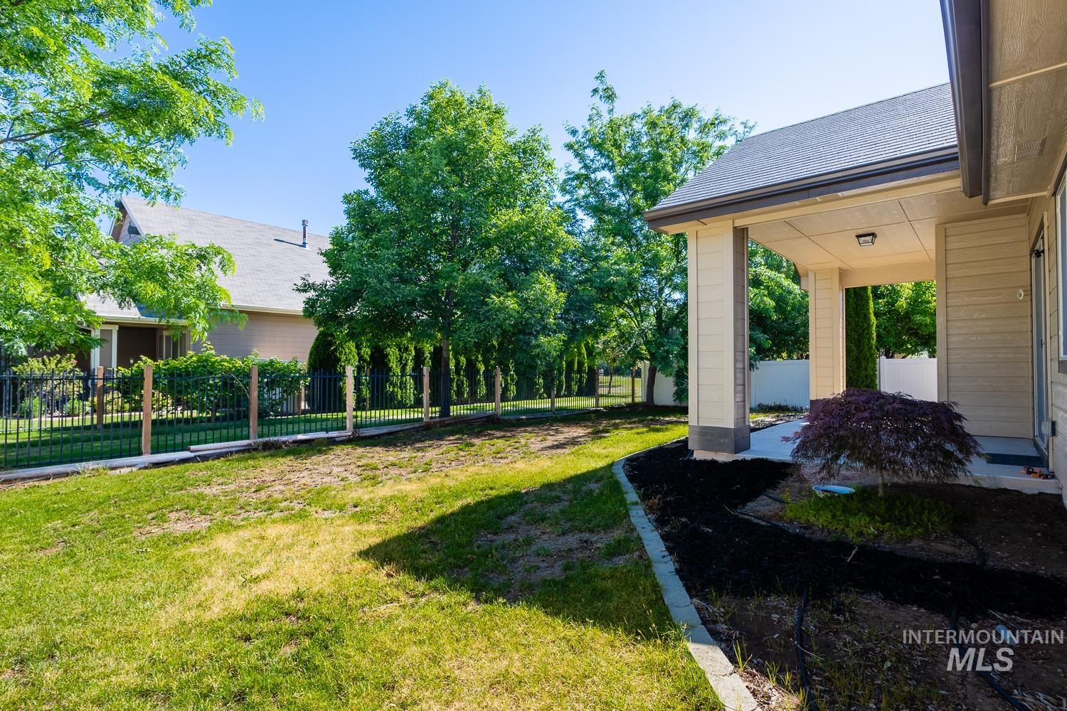 1186 E Observation St, Meridian, Idaho 83642, 3 Bedrooms, 2 Bathrooms, Residential For Sale, Price $475,000,MLS 98991566