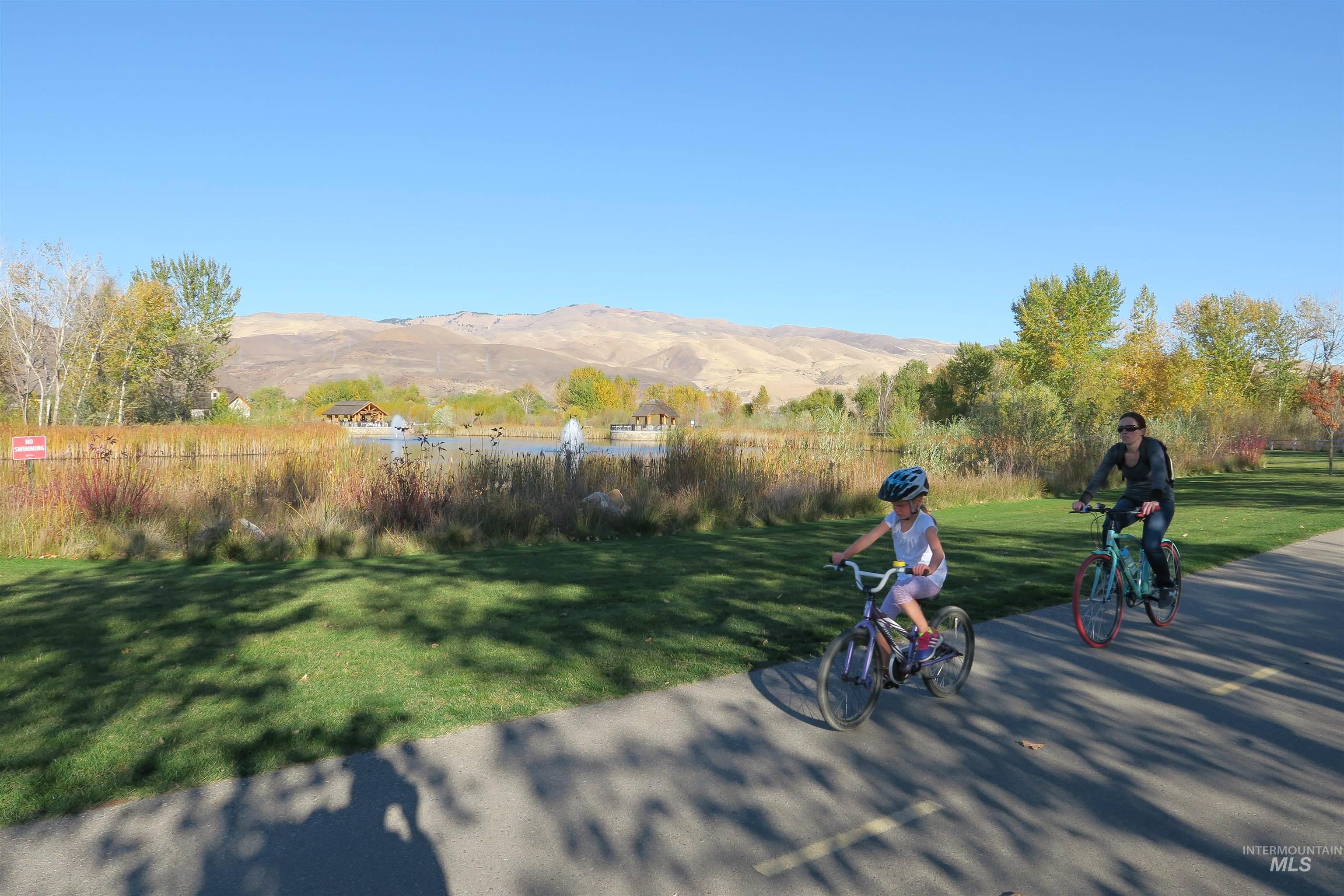 2395 E Gloucester Pl, Boise, Idaho 83706, 3 Bedrooms, 4.5 Bathrooms, Residential For Sale, Price $875,000,MLS 98991567