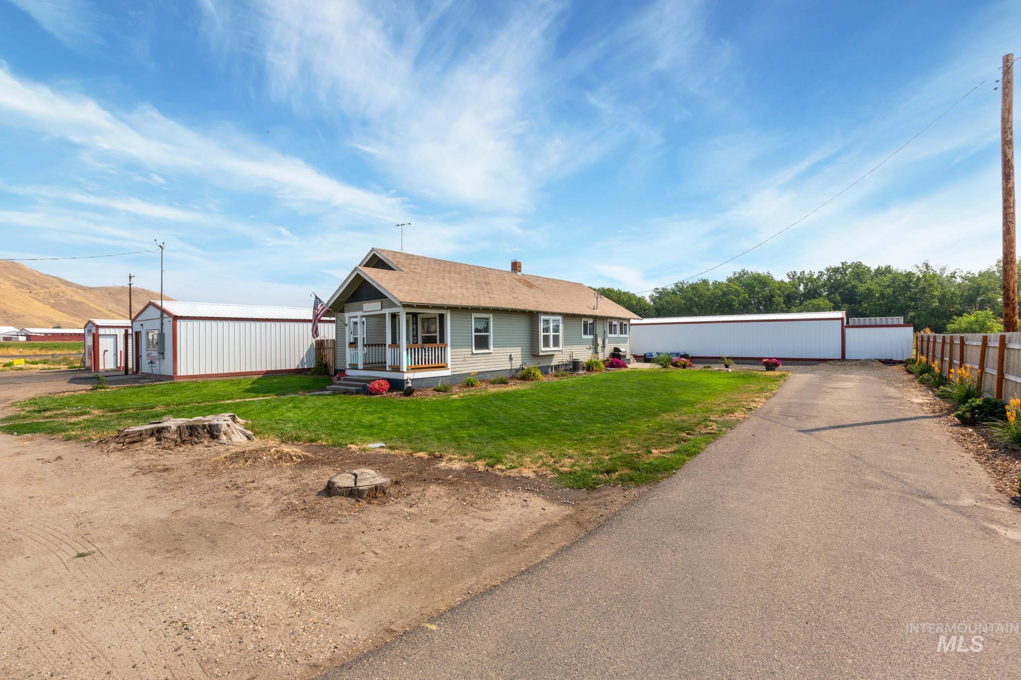 1440 E 6th St, Weiser, Idaho 83672, 3 Bedrooms, 2 Bathrooms, Residential For Sale, Price $275,000, 98991569