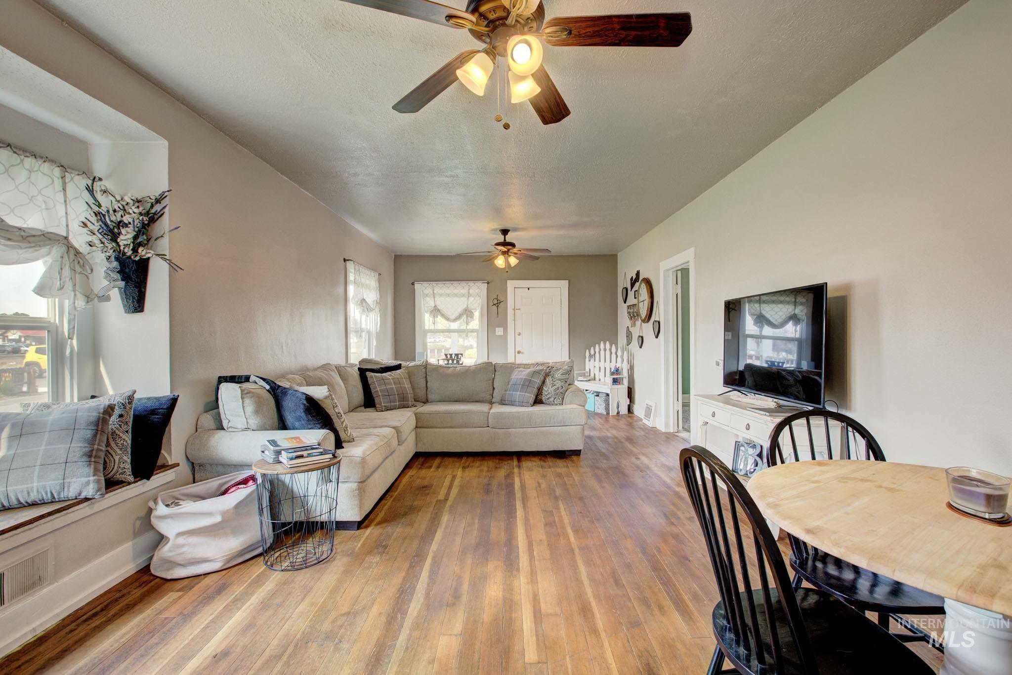 1440 E 6th St, Weiser, Idaho 83672, 3 Bedrooms, 2 Bathrooms, Residential For Sale, Price $275,000, 98991569