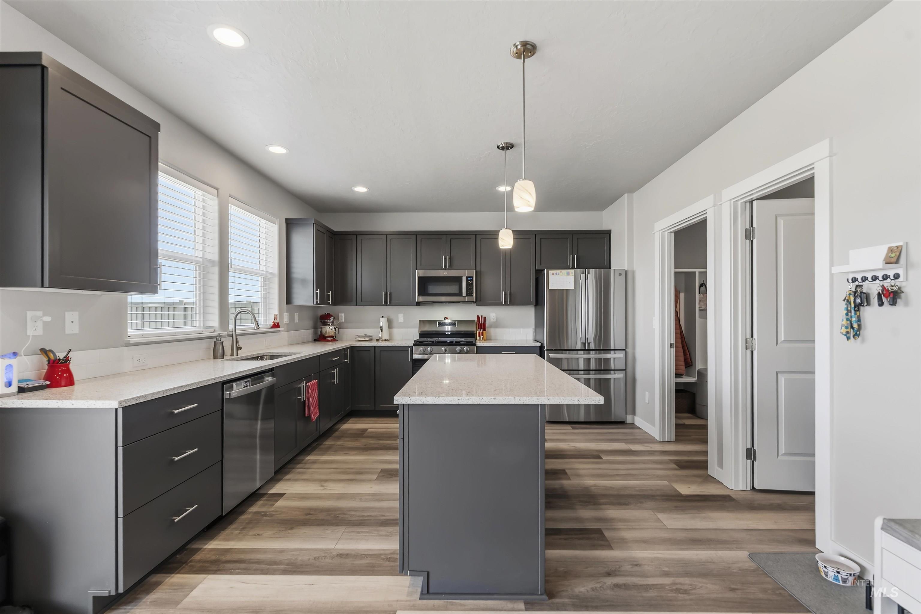 5684 E Garby St, Nampa, Idaho 83687, 4 Bedrooms, 2.5 Bathrooms, Residential For Sale, Price $639,900,MLS 98991573