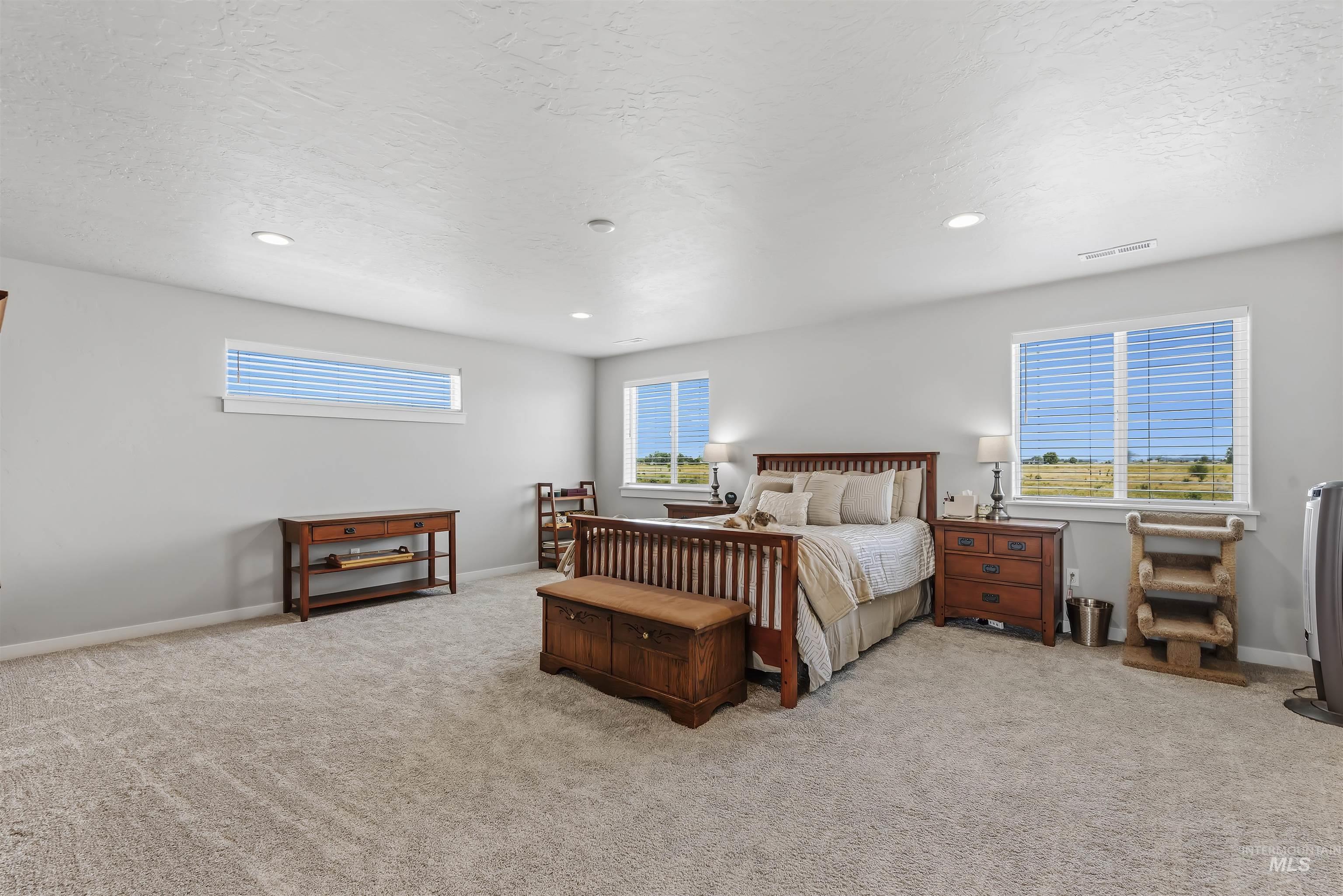 5684 E Garby St, Nampa, Idaho 83687, 4 Bedrooms, 2.5 Bathrooms, Residential For Sale, Price $639,900,MLS 98991573