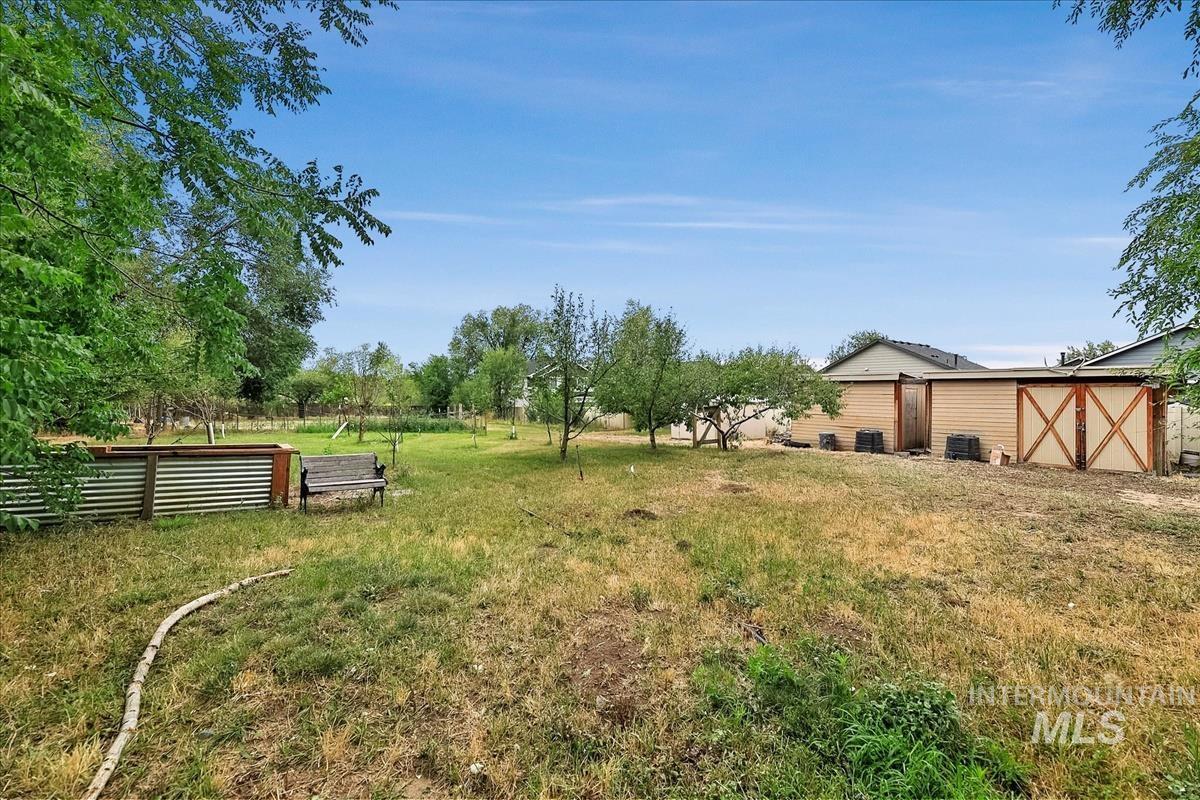 7141 W Hill Rd, Boise, Idaho 83714, 4 Bedrooms, 2 Bathrooms, Residential For Sale, Price $849,000,MLS 98991574