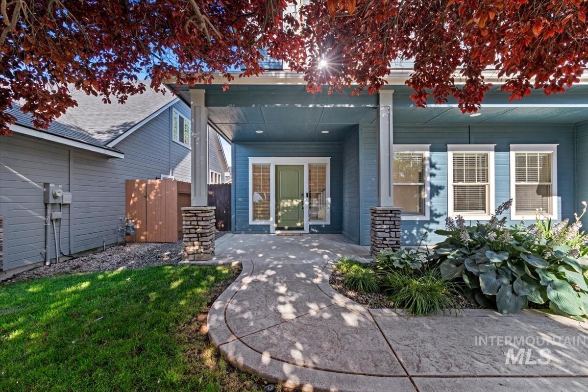 6105 S Egmont Ave., Boise, Idaho 83709, 4 Bedrooms, 2.5 Bathrooms, Residential For Sale, Price $585,000,MLS 98991576