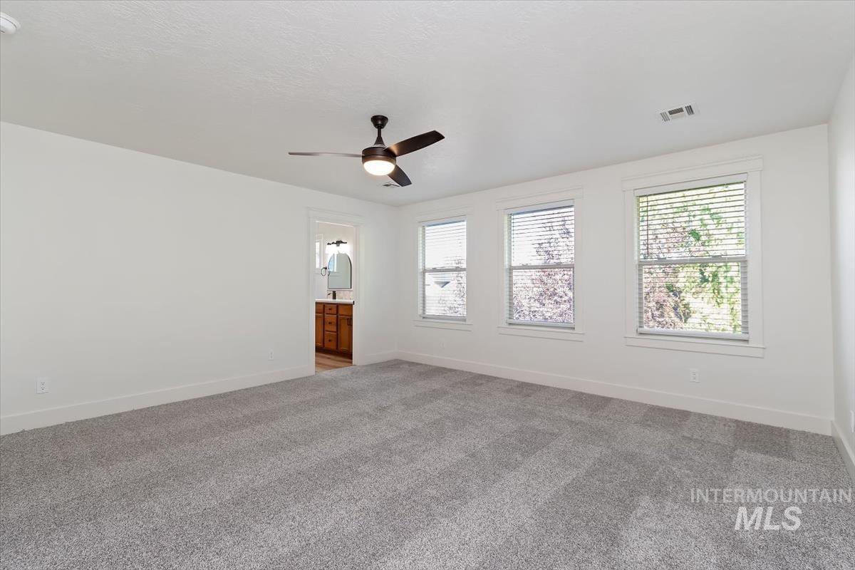 6105 S Egmont Ave., Boise, Idaho 83709, 4 Bedrooms, 2.5 Bathrooms, Residential For Sale, Price $585,000,MLS 98991576