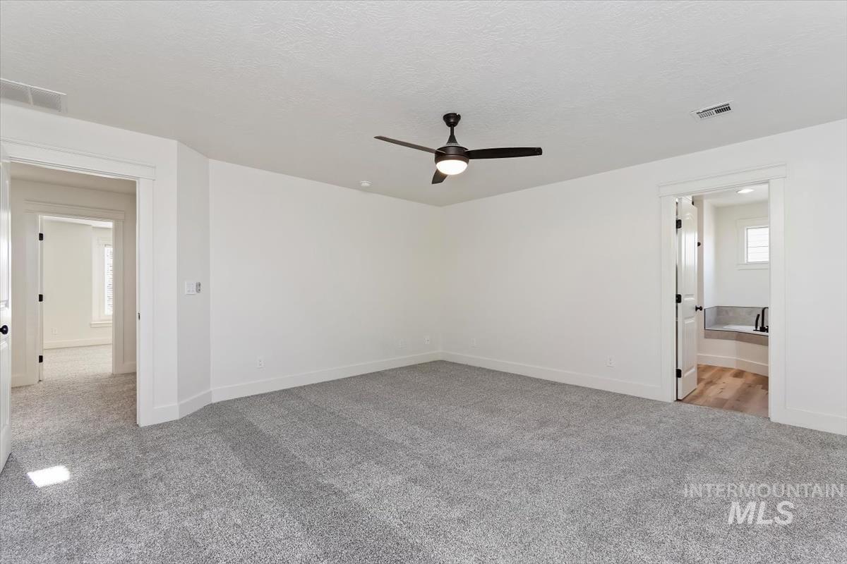 6105 S Egmont Ave., Boise, Idaho 83709, 4 Bedrooms, 2.5 Bathrooms, Residential For Sale, Price $585,000,MLS 98991576