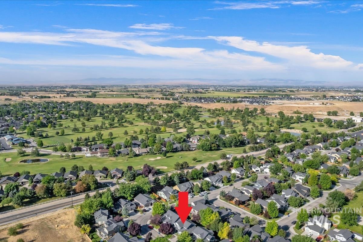 6105 S Egmont Ave., Boise, Idaho 83709, 4 Bedrooms, 2.5 Bathrooms, Residential For Sale, Price $585,000,MLS 98991576