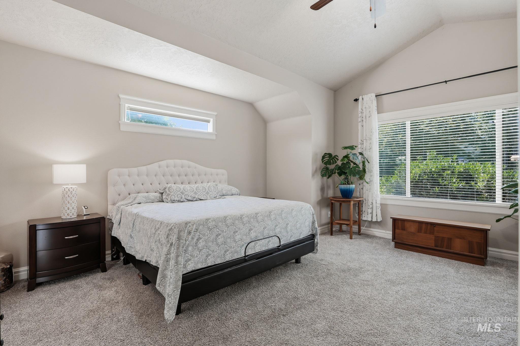 3969 N Hollymount Way, Meridian, Idaho 83646, 4 Bedrooms, 3.5 Bathrooms, Residential For Sale, Price $729,000,MLS 98991577