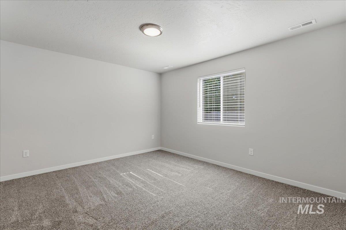 3091 S Green Forest Way, Boise, Idaho 83709, 3 Bedrooms, 2 Bathrooms, Residential For Sale, Price $434,900,MLS 98991578