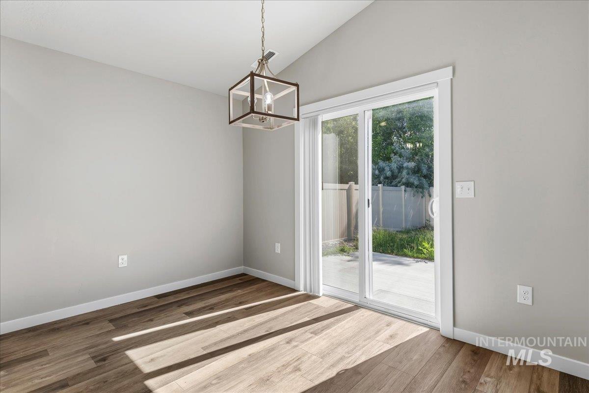 3091 S Green Forest Way, Boise, Idaho 83709, 3 Bedrooms, 2 Bathrooms, Residential For Sale, Price $434,900,MLS 98991578