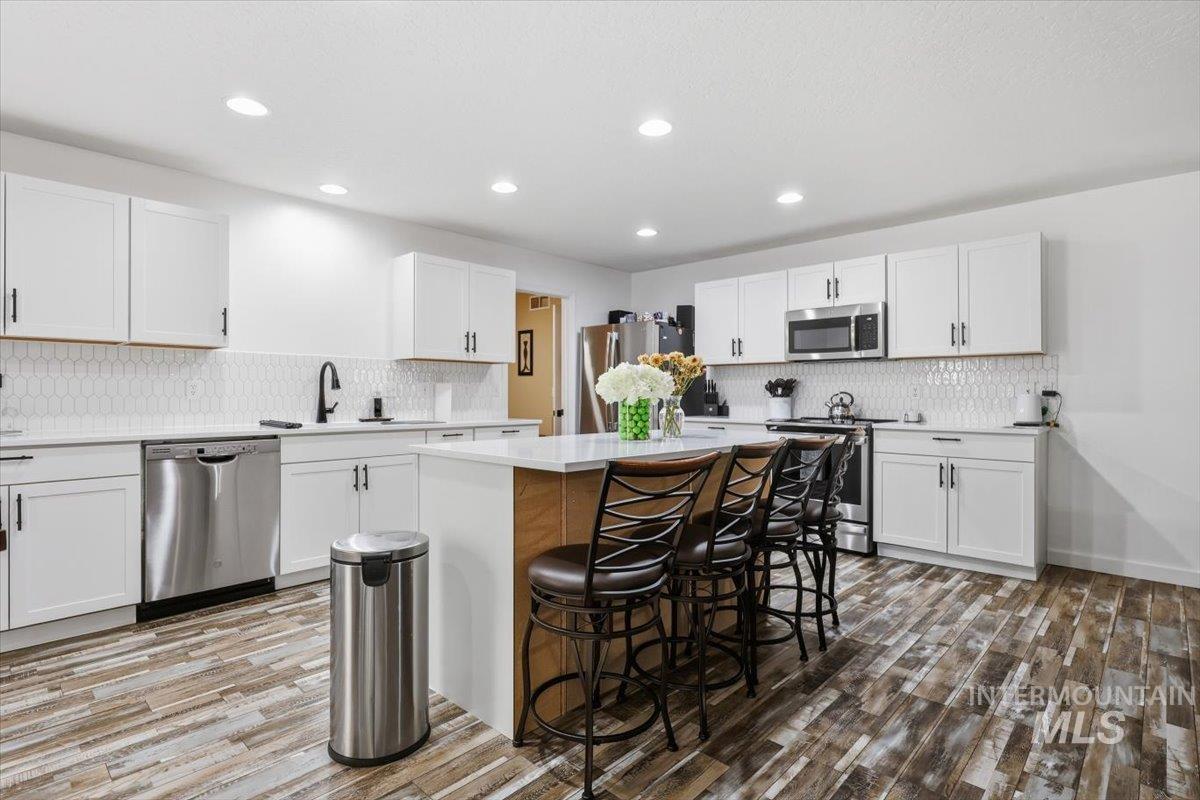 9165 W Alderberry Dr, Boise, Idaho 83709, 4 Bedrooms, 2.5 Bathrooms, Residential For Sale, Price $530,000,MLS 98991580