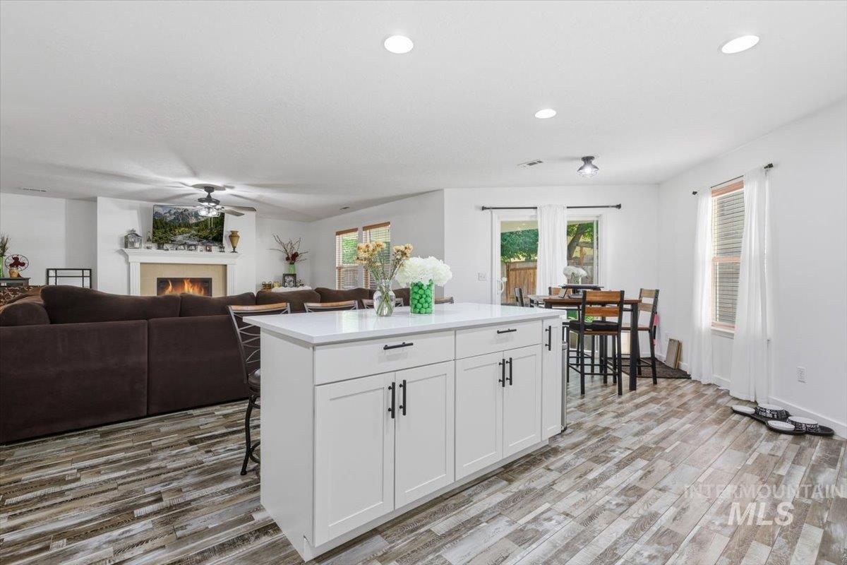 9165 W Alderberry Dr, Boise, Idaho 83709, 4 Bedrooms, 2.5 Bathrooms, Residential For Sale, Price $530,000,MLS 98991580