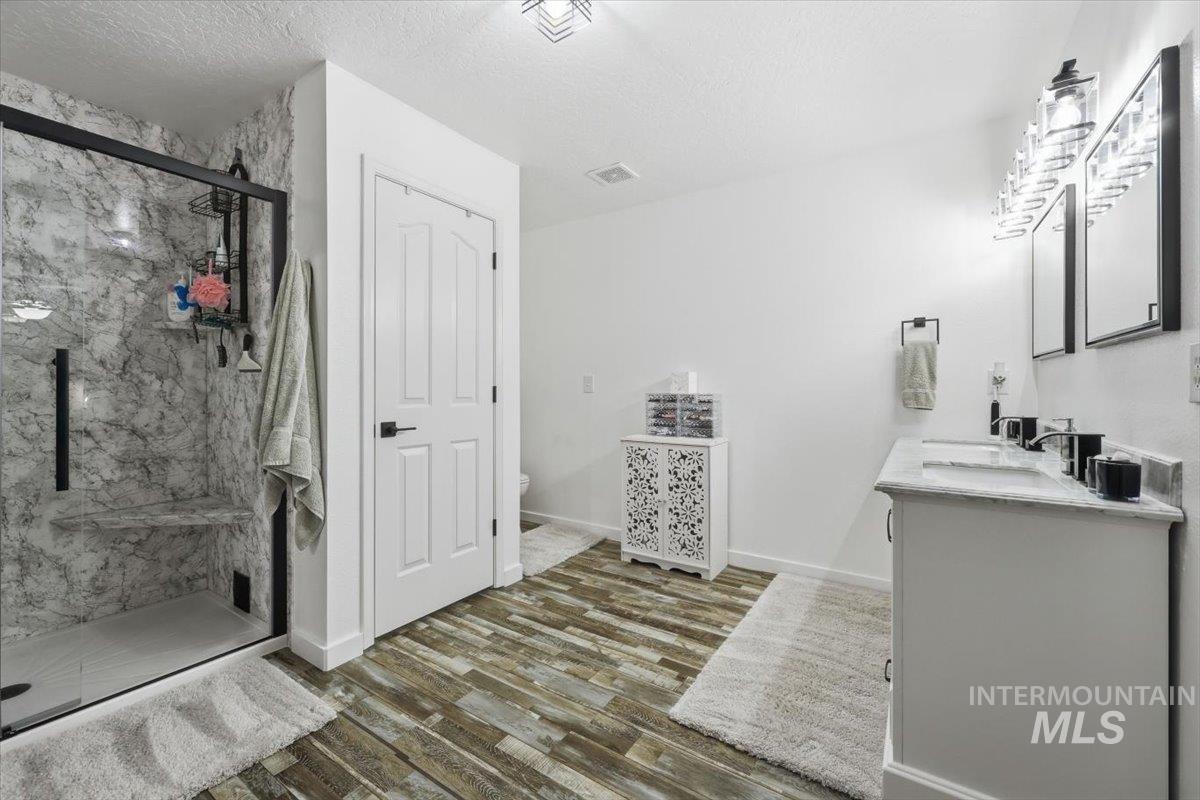 9165 W Alderberry Dr, Boise, Idaho 83709, 4 Bedrooms, 2.5 Bathrooms, Residential For Sale, Price $530,000,MLS 98991580