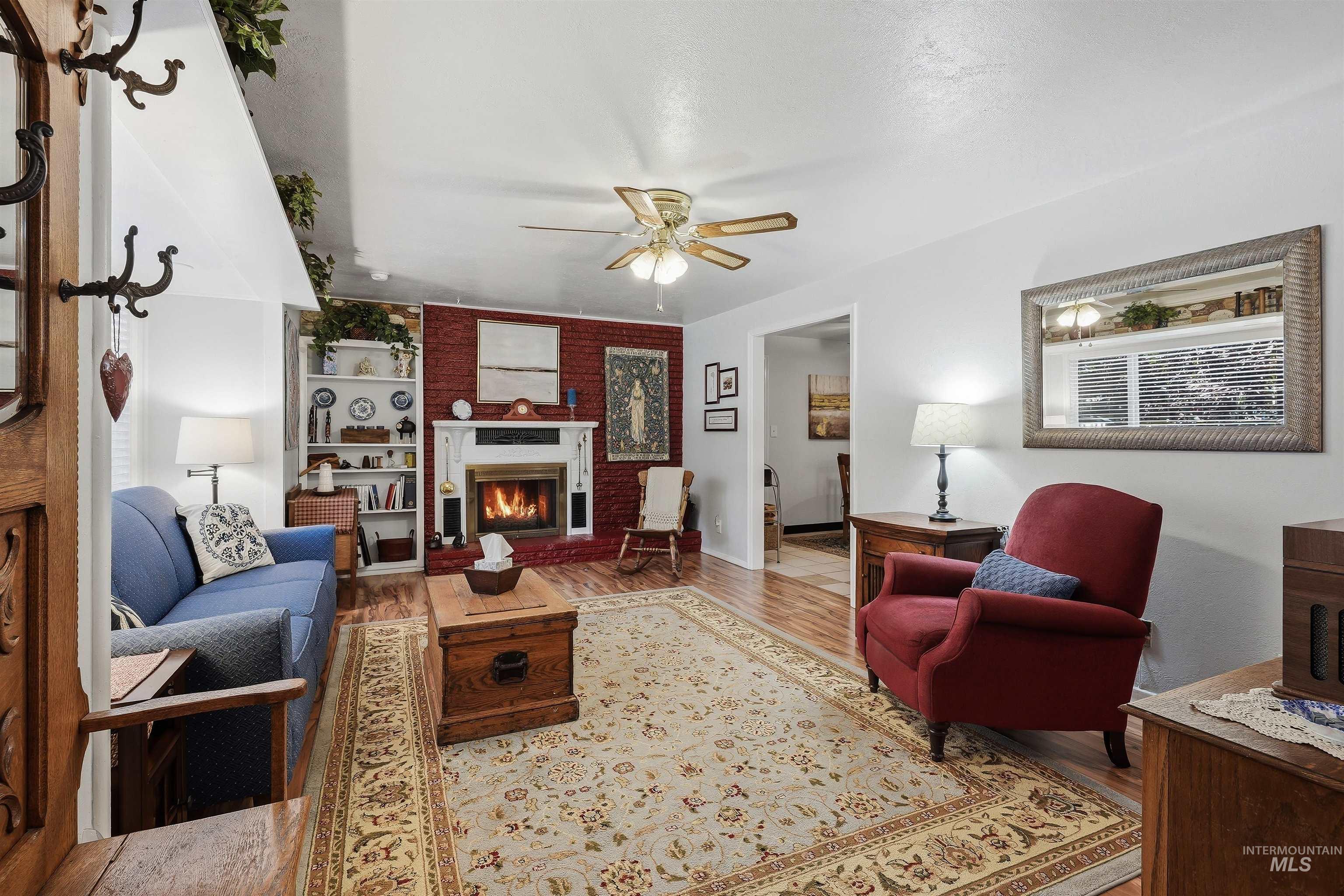 5702 W Freemont St, Boise, Idaho 83706, 4 Bedrooms, 2 Bathrooms, Residential For Sale, Price $499,900,MLS 98991582