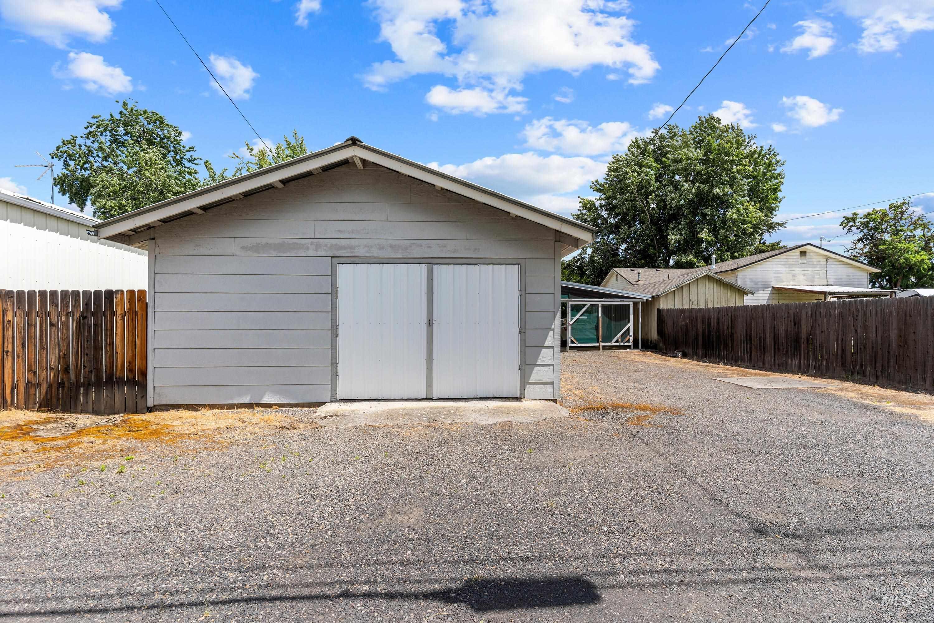 422 7th St, Clarkston, Washington 99403, 1 Bedroom, 1 Bathroom, Residential For Sale, Price $225,000, 98991583
