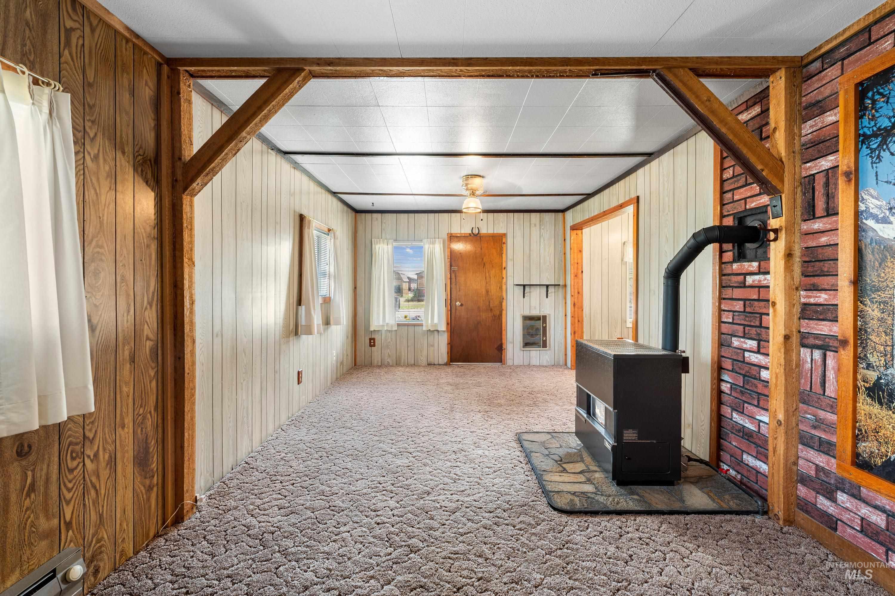 422 7th St, Clarkston, Washington 99403, 1 Bedroom, 1 Bathroom, Residential For Sale, Price $225,000, 98991583