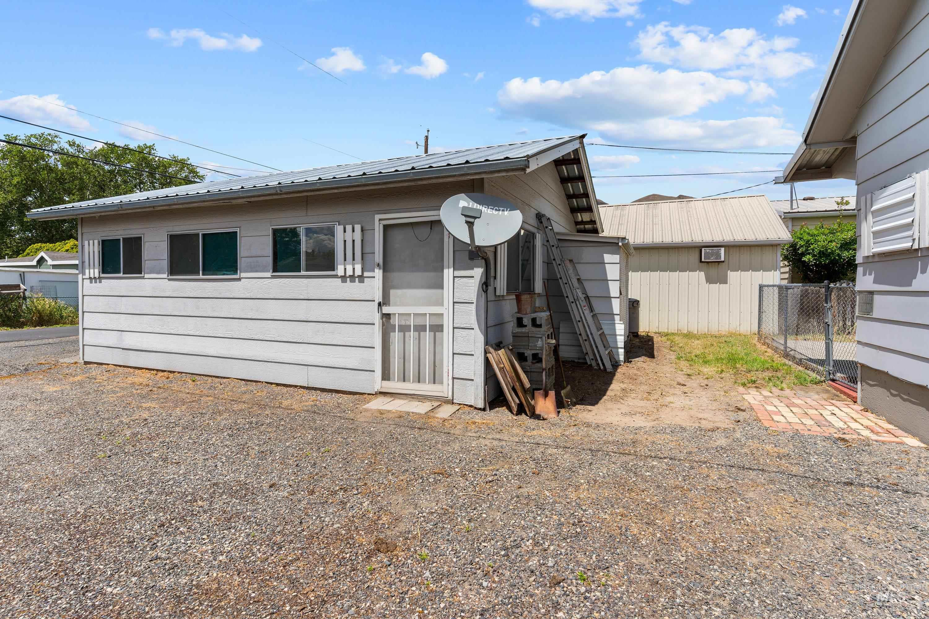 422 7th St, Clarkston, Washington 99403, 1 Bedroom, 1 Bathroom, Residential For Sale, Price $225,000, 98991583