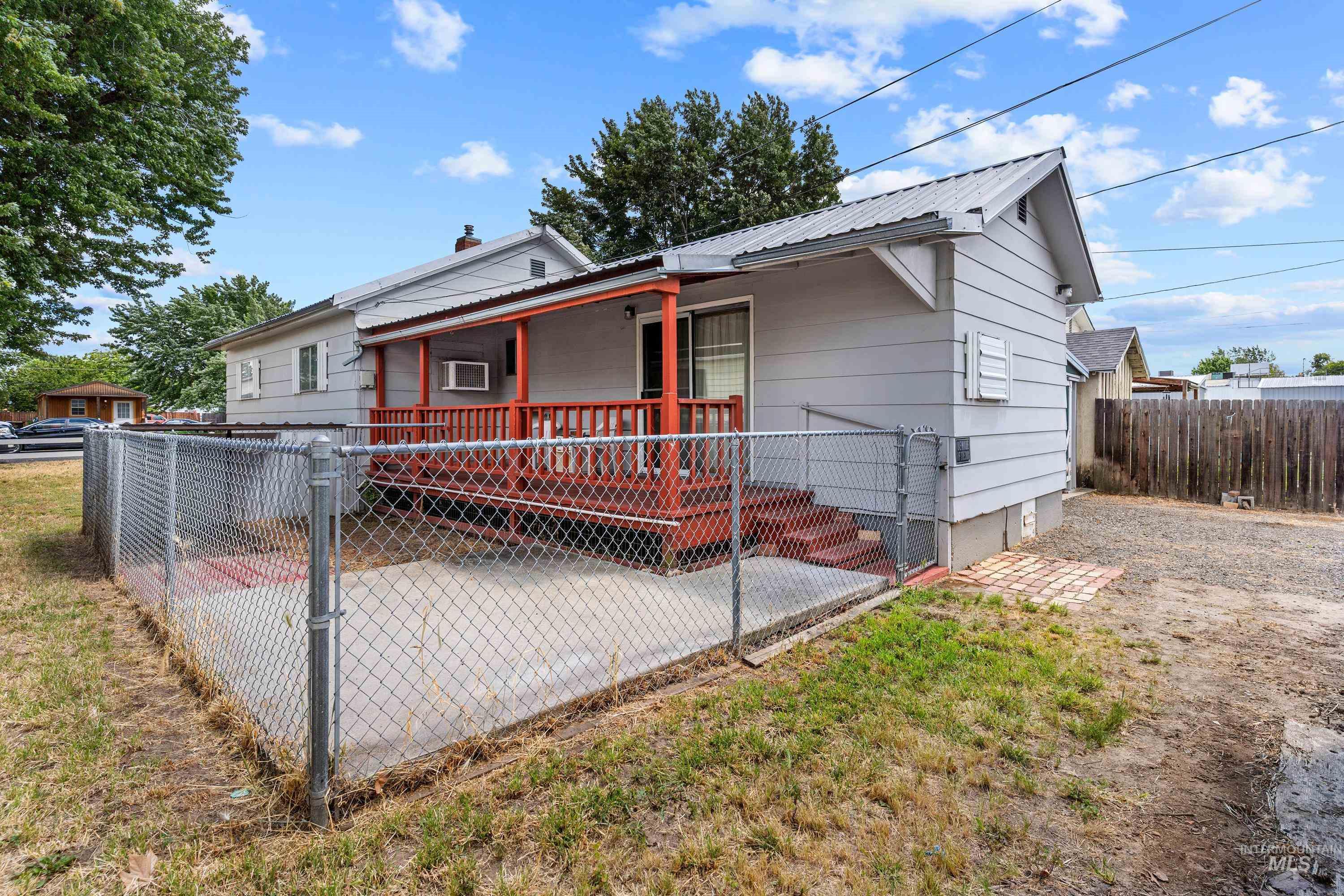 422 7th St, Clarkston, Washington 99403, 1 Bedroom, 1 Bathroom, Residential For Sale, Price $225,000, 98991583