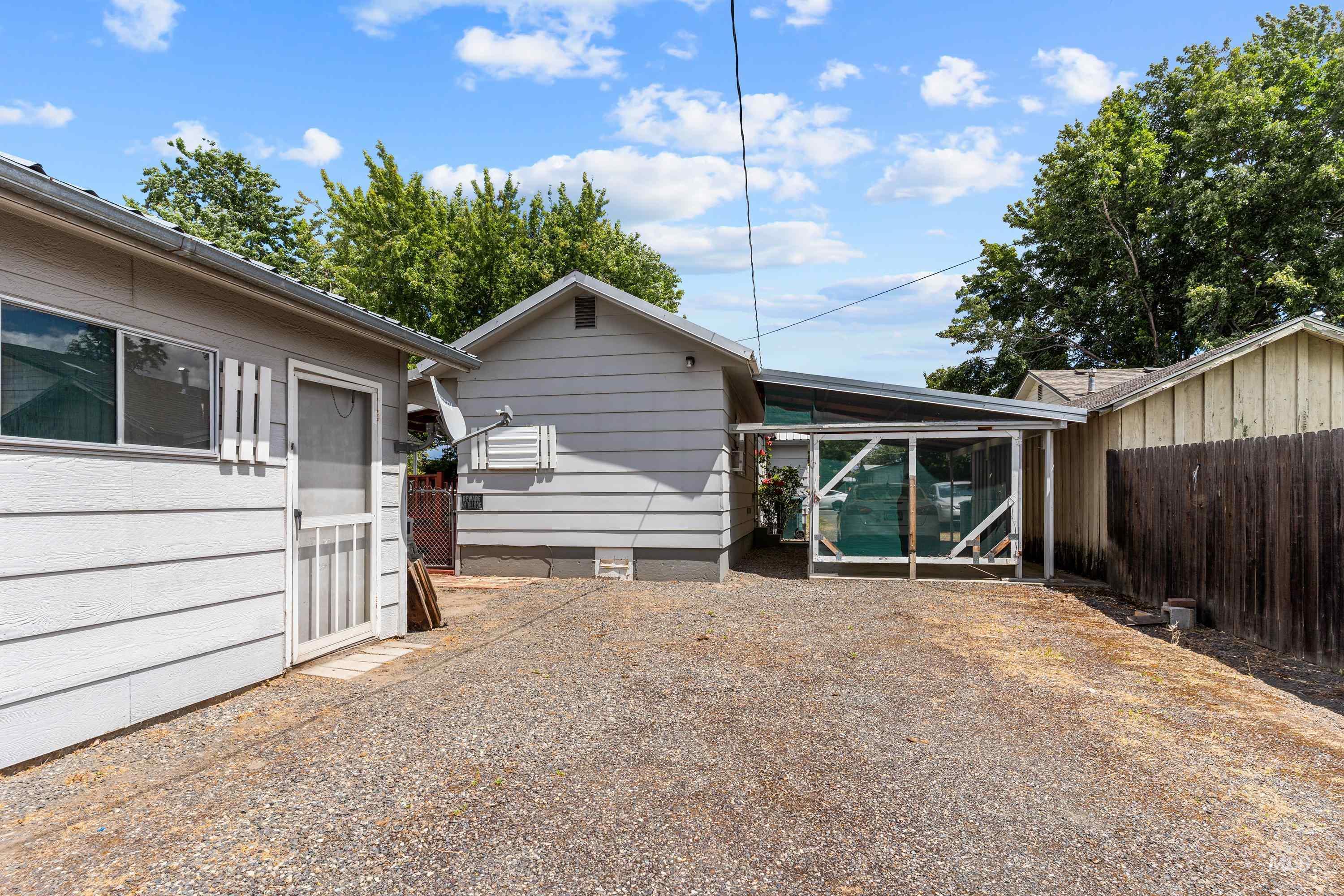 422 7th St, Clarkston, Washington 99403, 1 Bedroom, 1 Bathroom, Residential For Sale, Price $225,000, 98991583