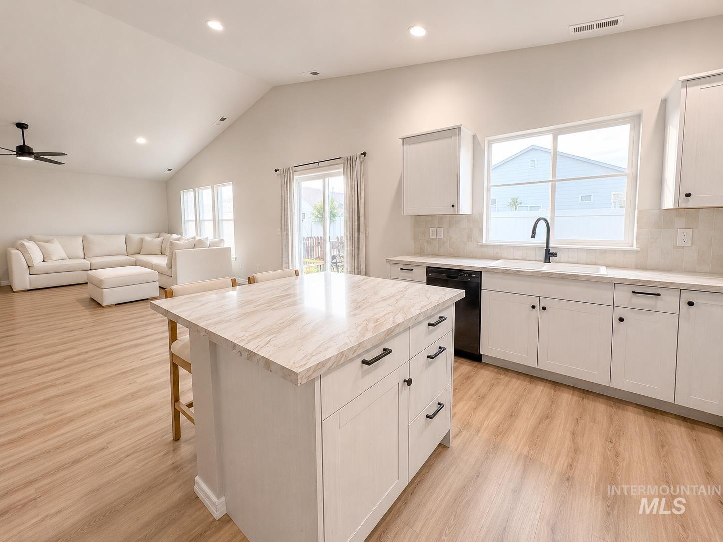 11154 W Peterborough St, Nampa, Idaho 83651, 4 Bedrooms, 2 Bathrooms, Residential For Sale, Price $430,000,MLS 98991584