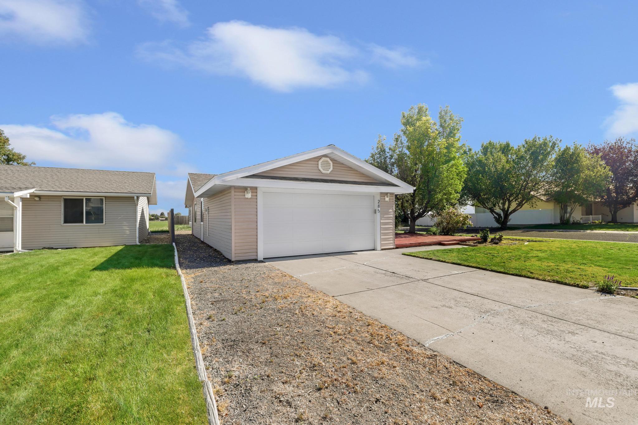 285 El Camino, Twin Falls, Idaho 83301, 2 Bedrooms, 1 Bathroom, Residential For Sale, Price $290,000,MLS 98991586