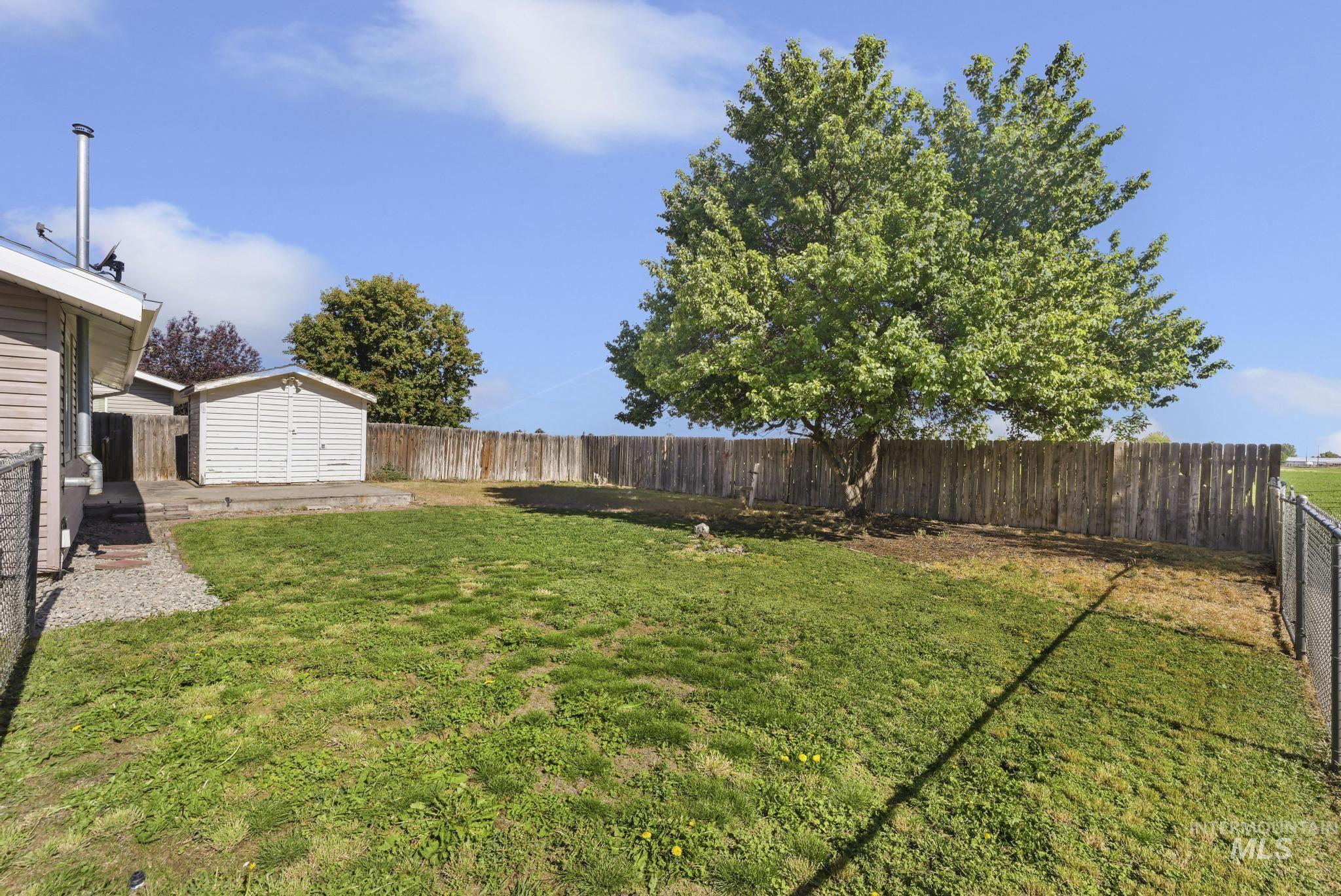 285 El Camino, Twin Falls, Idaho 83301, 2 Bedrooms, 1 Bathroom, Residential For Sale, Price $290,000,MLS 98991586