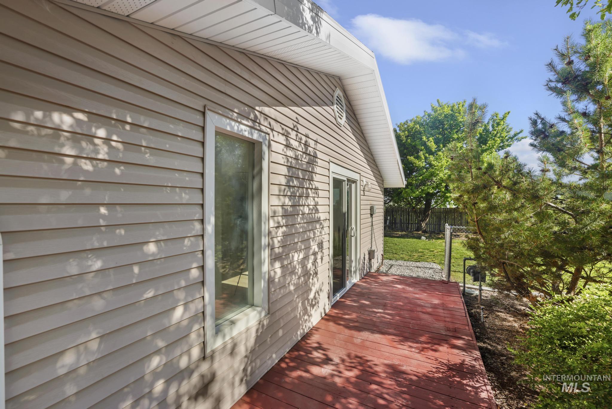 285 El Camino, Twin Falls, Idaho 83301, 2 Bedrooms, 1 Bathroom, Residential For Sale, Price $290,000,MLS 98991586