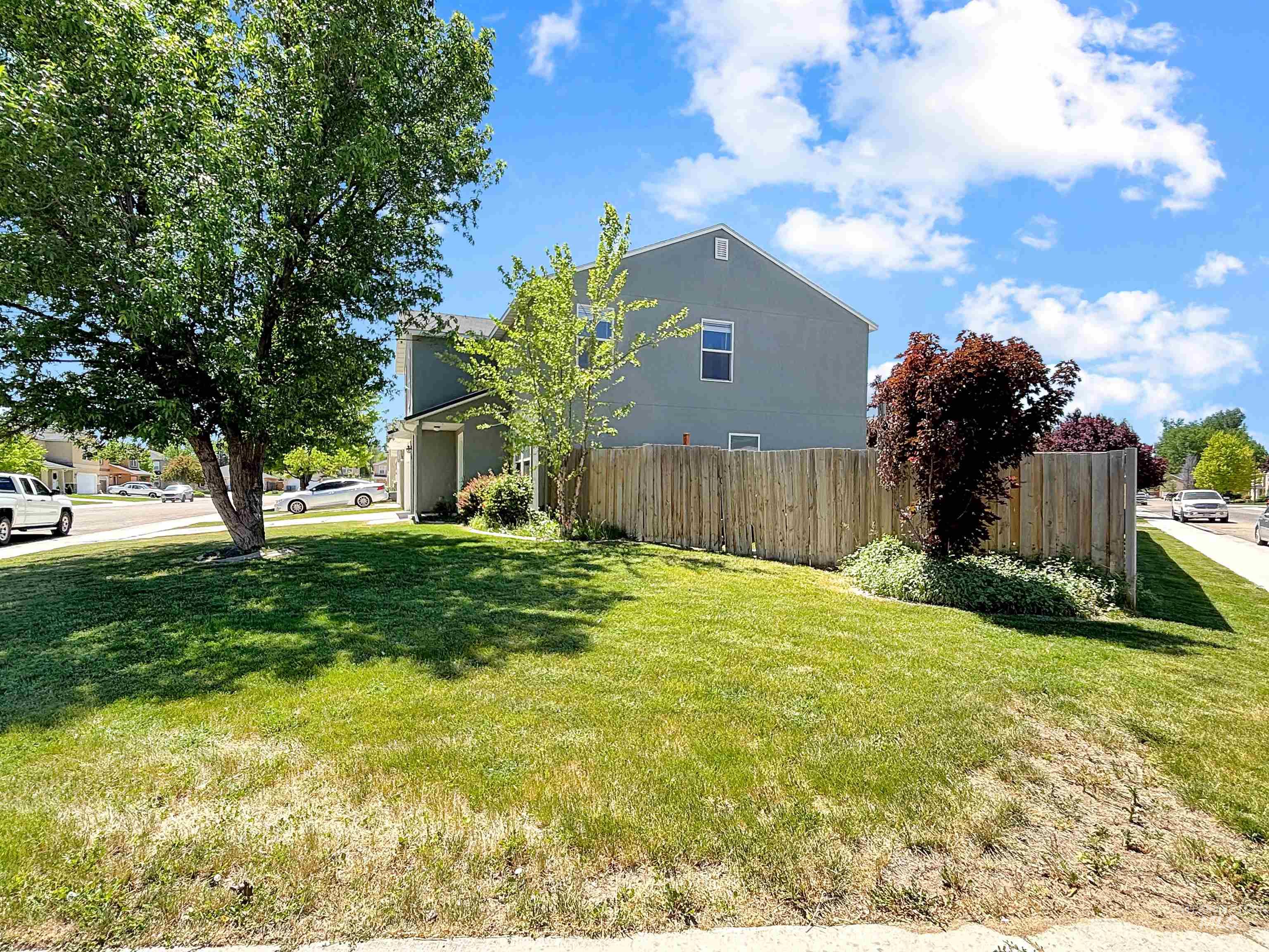 118 Parkland Way, Caldwell, Idaho 83605, 5 Bedrooms, 2.5 Bathrooms, Residential For Sale, Price $379,900,MLS 98991592