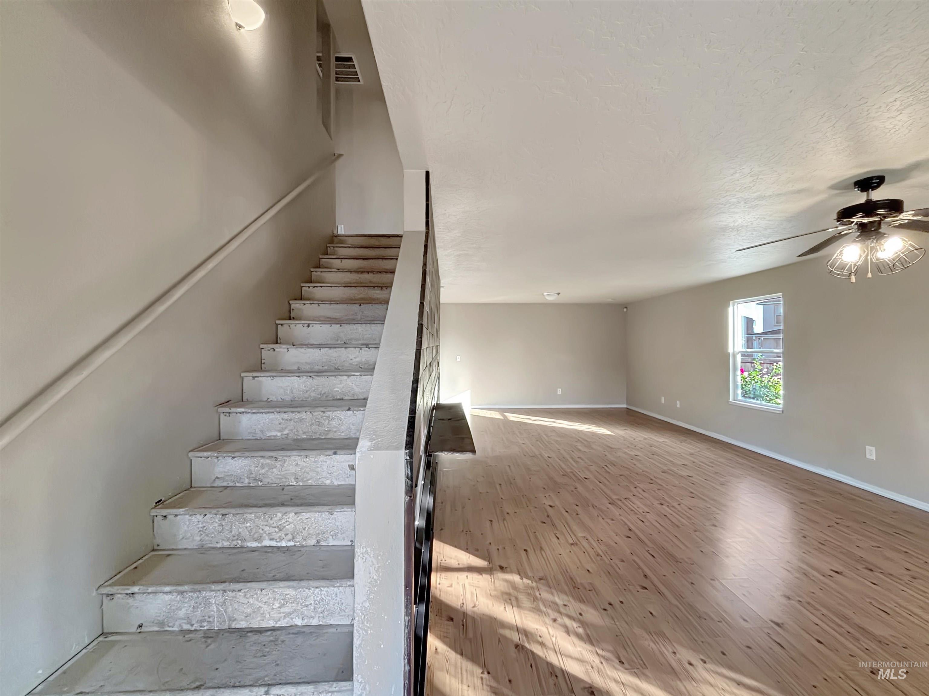 118 Parkland Way, Caldwell, Idaho 83605, 5 Bedrooms, 2.5 Bathrooms, Residential For Sale, Price $379,900,MLS 98991592