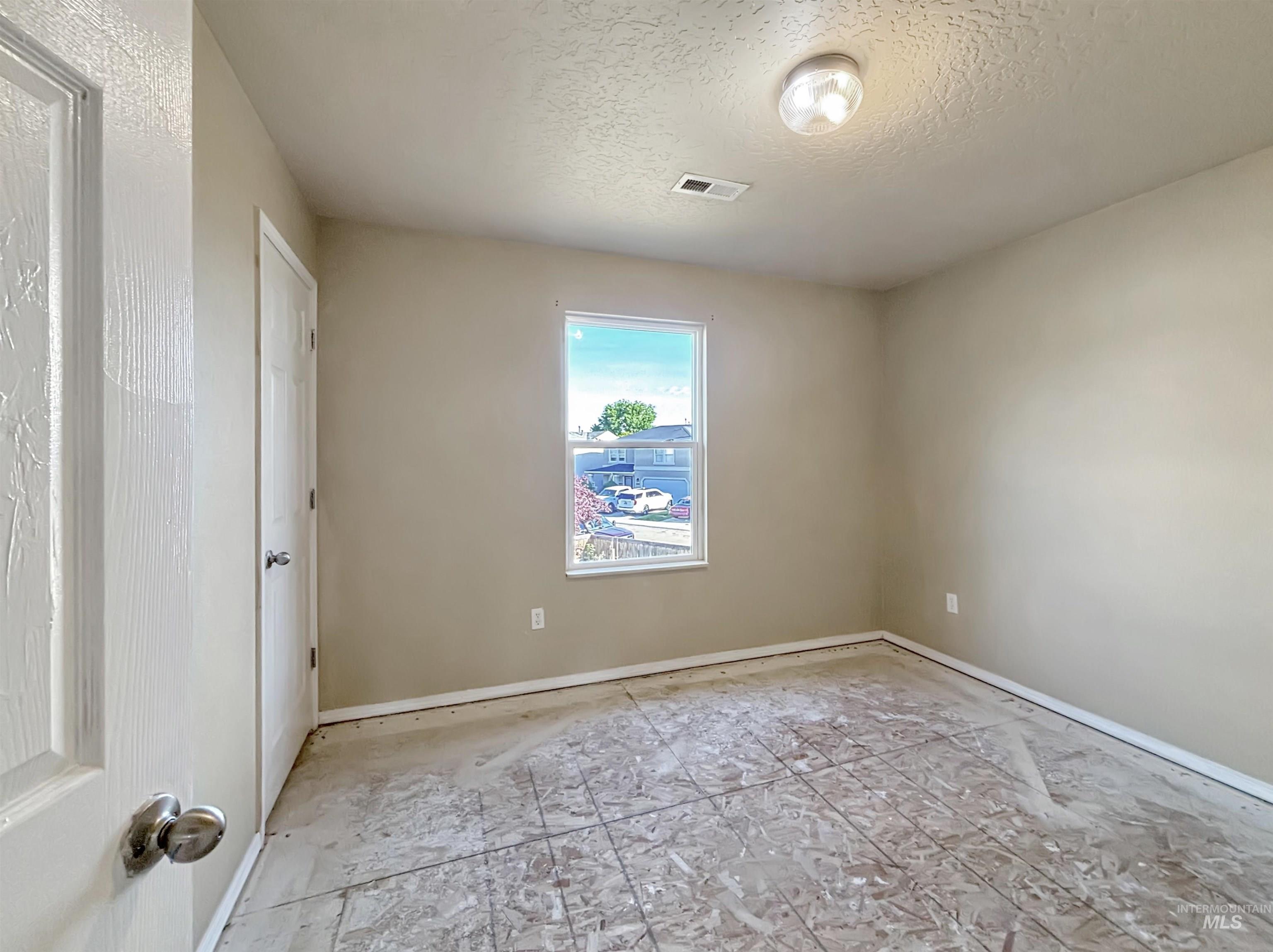 118 Parkland Way, Caldwell, Idaho 83605, 5 Bedrooms, 2.5 Bathrooms, Residential For Sale, Price $379,900,MLS 98991592