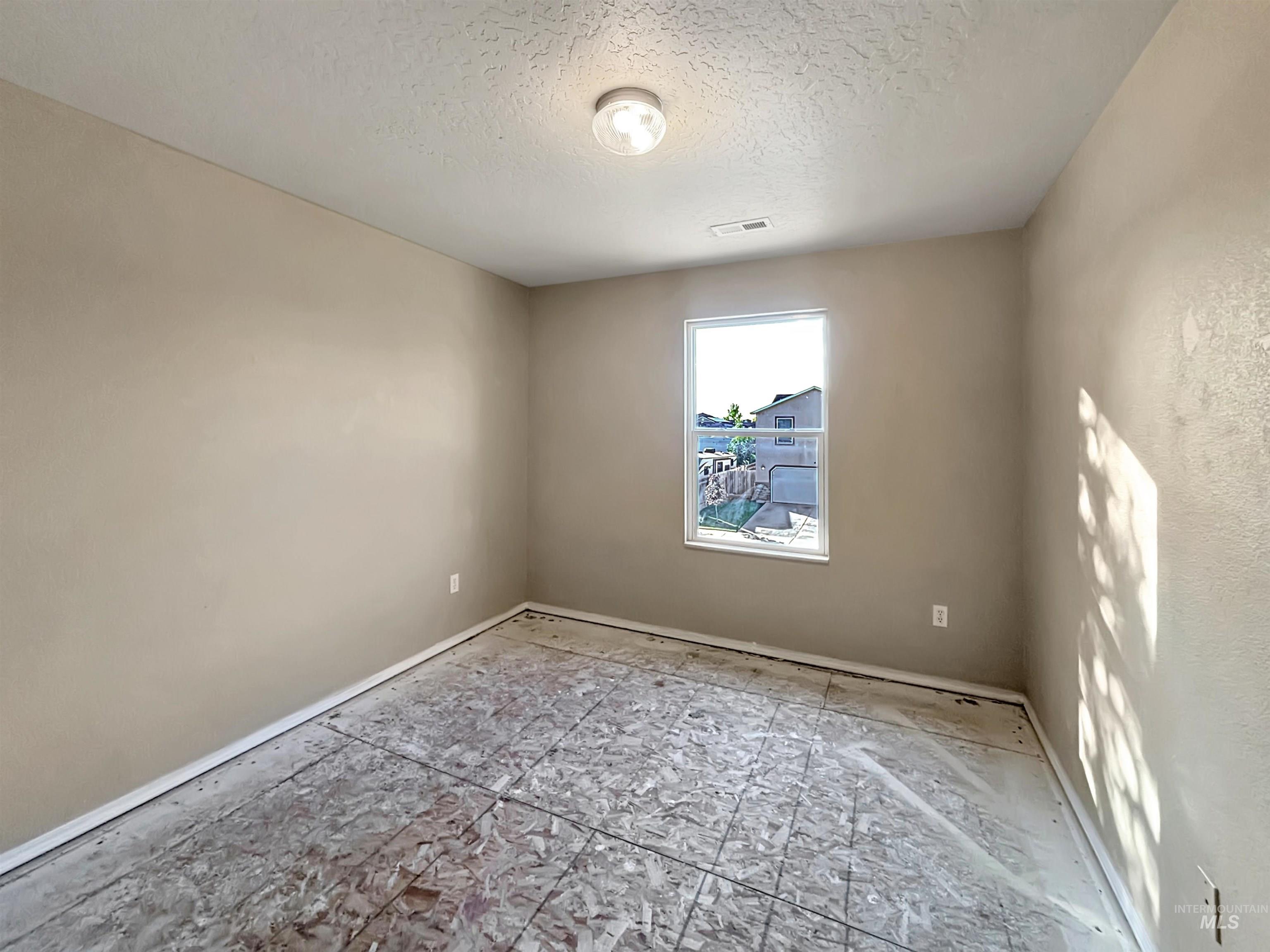 118 Parkland Way, Caldwell, Idaho 83605, 5 Bedrooms, 2.5 Bathrooms, Residential For Sale, Price $379,900,MLS 98991592