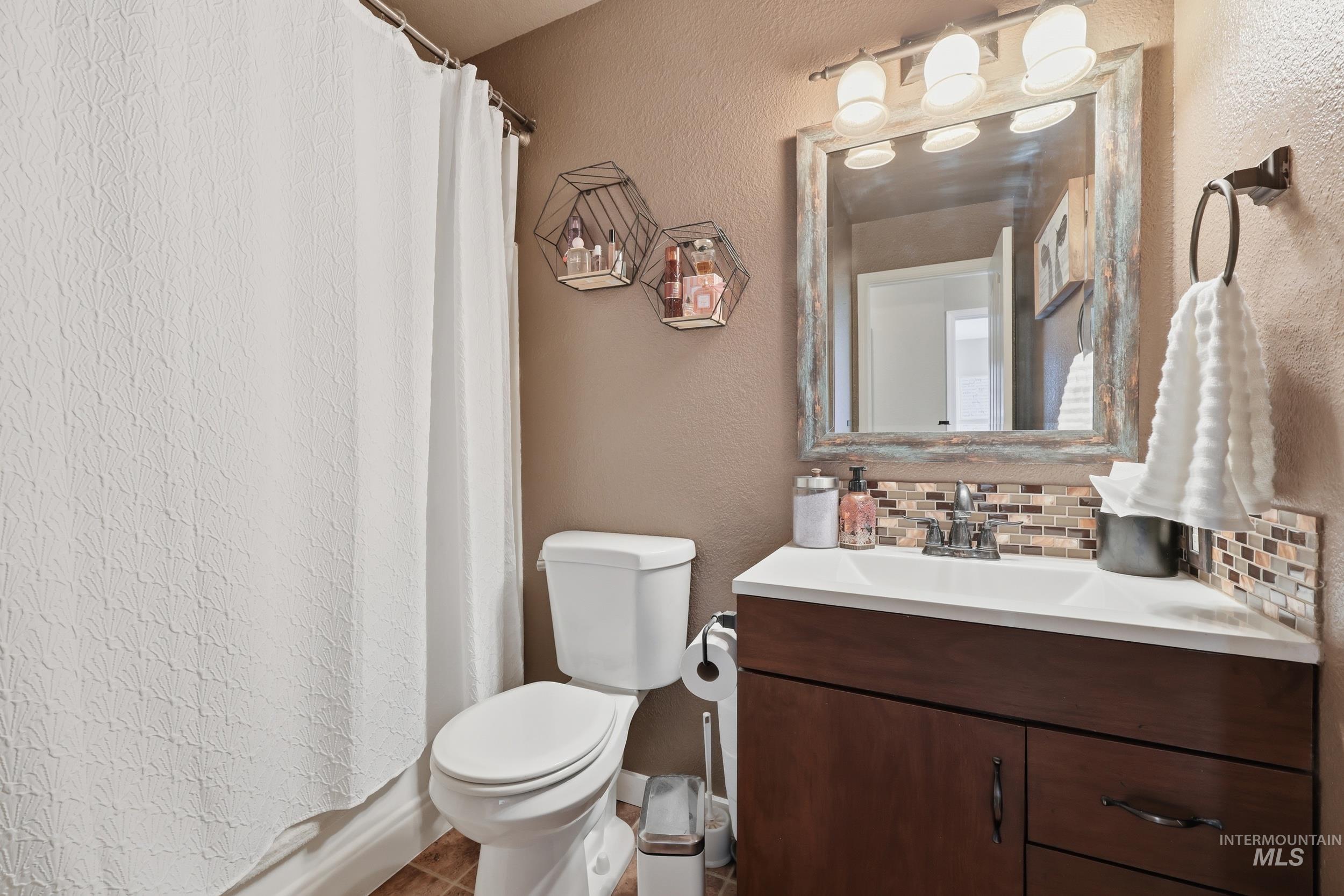 1317 N Shreveport, Meridian, Idaho 83642, 3 Bedrooms, 2 Bathrooms, Residential For Sale, Price $430,000,MLS 98991593