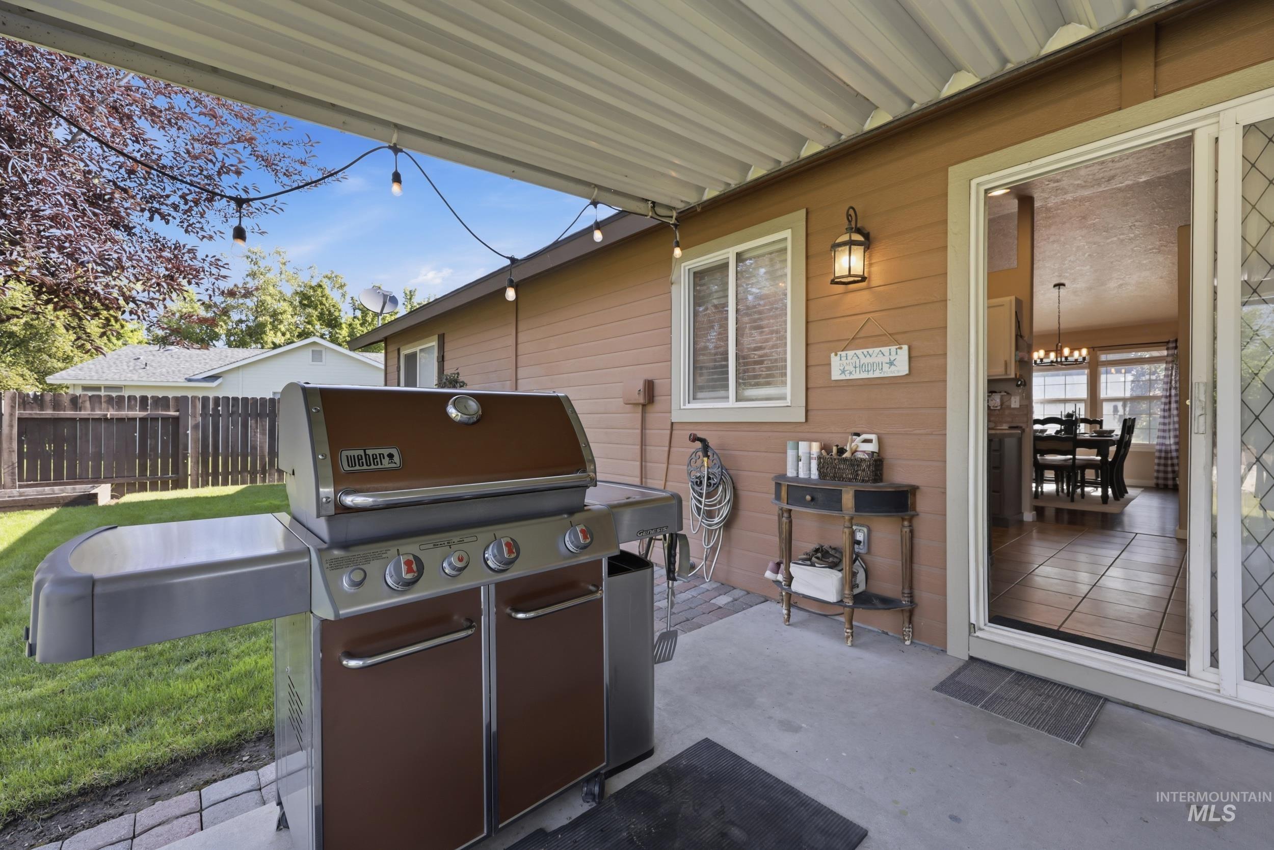1317 N Shreveport, Meridian, Idaho 83642, 3 Bedrooms, 2 Bathrooms, Residential For Sale, Price $430,000,MLS 98991593