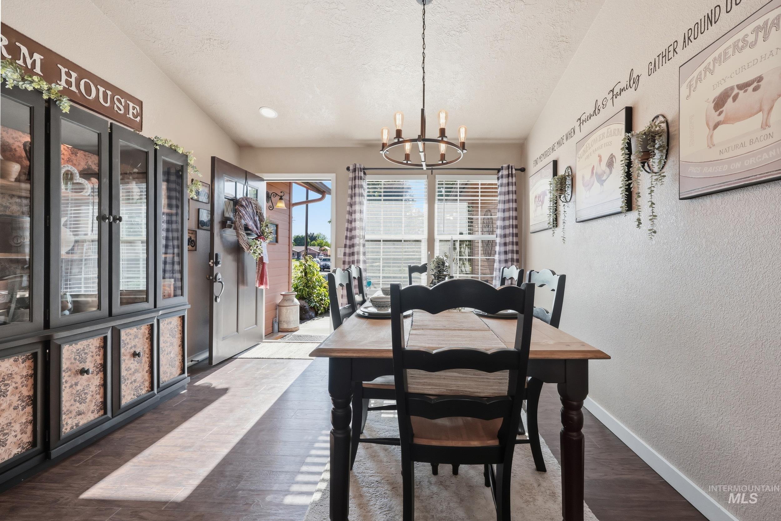 1317 N Shreveport, Meridian, Idaho 83642, 3 Bedrooms, 2 Bathrooms, Residential For Sale, Price $430,000,MLS 98991593