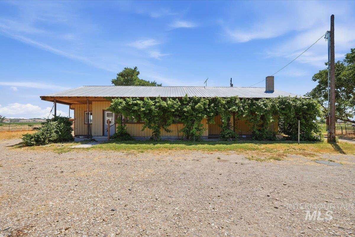 18177 Batt Corner, Wilder, Idaho 83676, 3 Bedrooms, 2 Bathrooms, Residential For Sale, Price $398,000,MLS 98991594