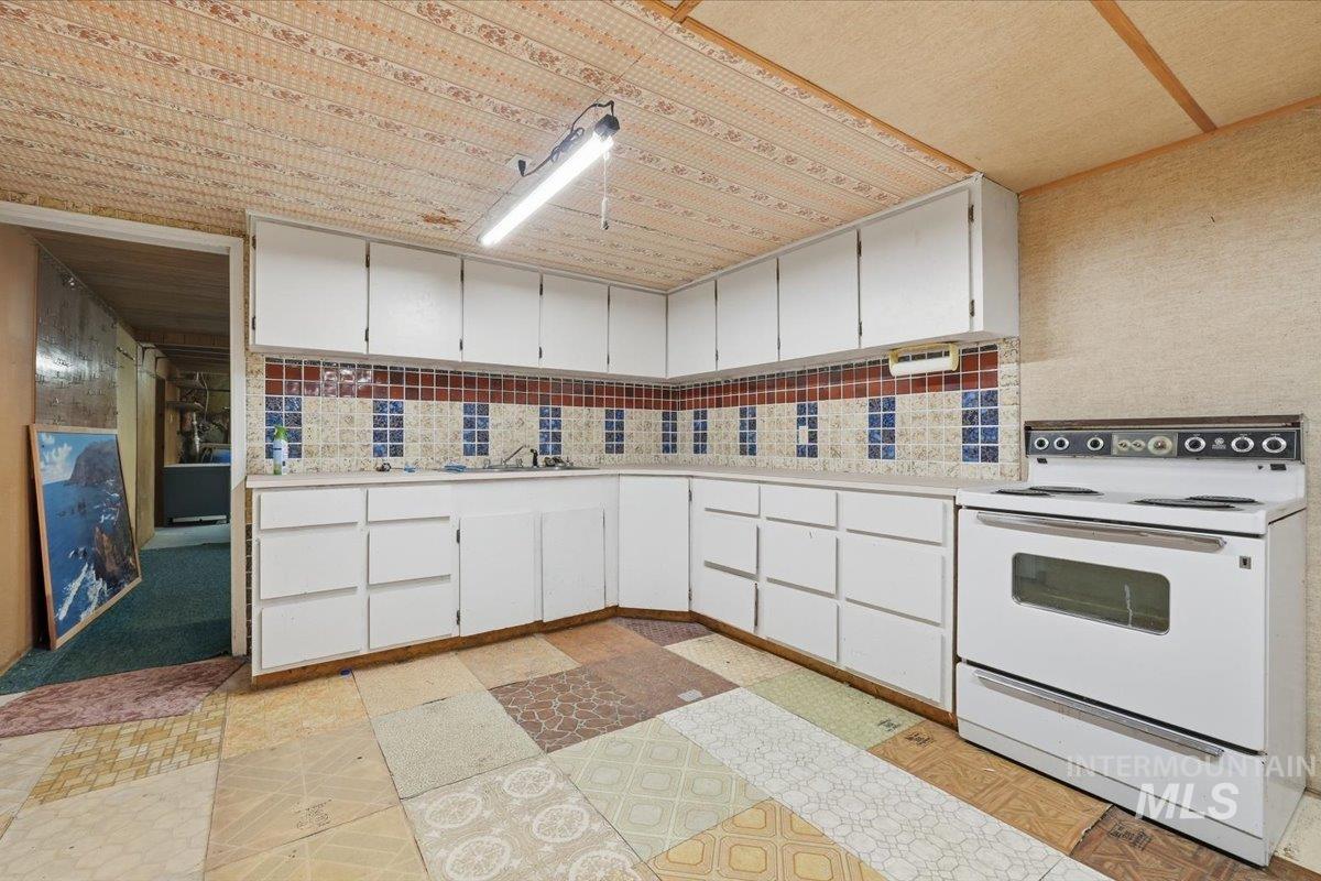 18177 Batt Corner, Wilder, Idaho 83676, 3 Bedrooms, 2 Bathrooms, Residential For Sale, Price $398,000,MLS 98991594