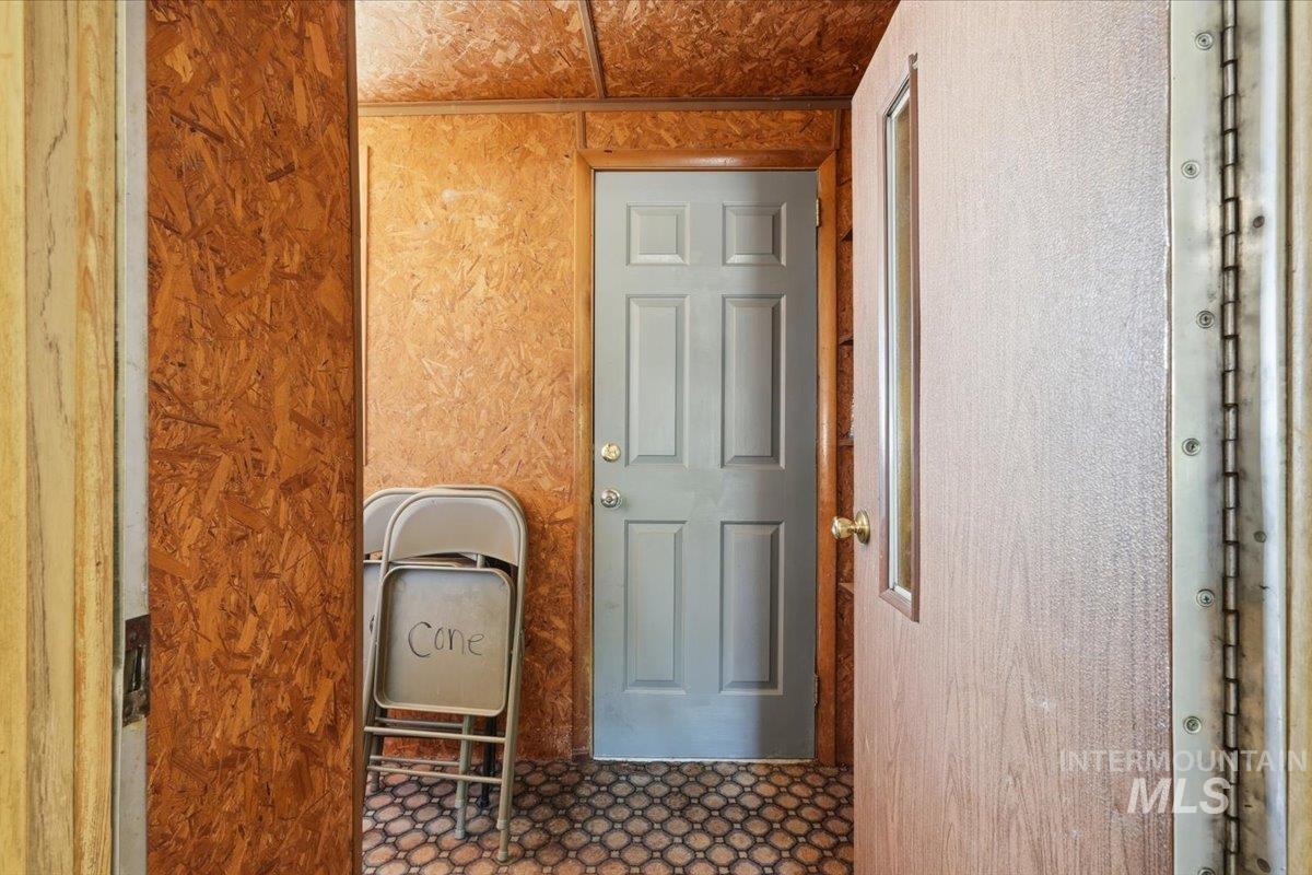 18177 Batt Corner, Wilder, Idaho 83676, 3 Bedrooms, 2 Bathrooms, Residential For Sale, Price $398,000,MLS 98991594