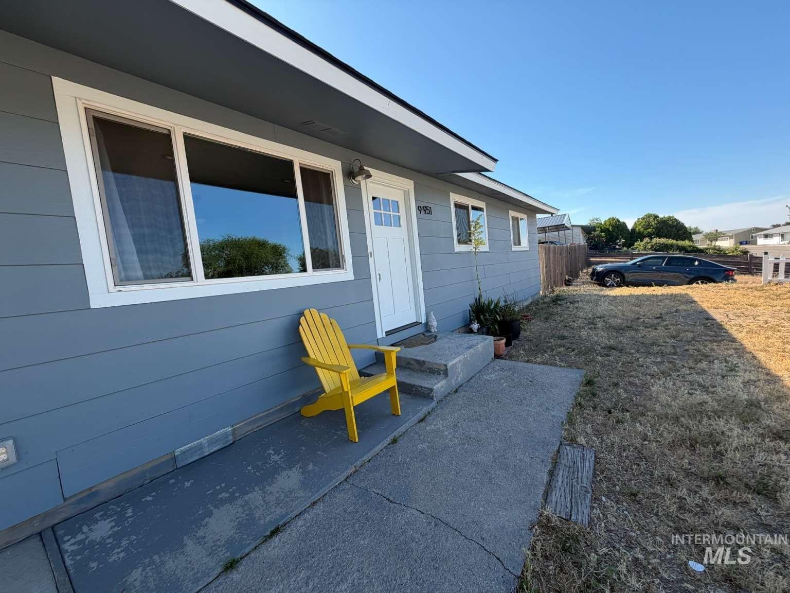 9951 W Fox Ridge Dr, Boise, Idaho 83709, 3 Bedrooms, 1 Bathroom, Residential For Sale, Price $394,900,MLS 98991596
