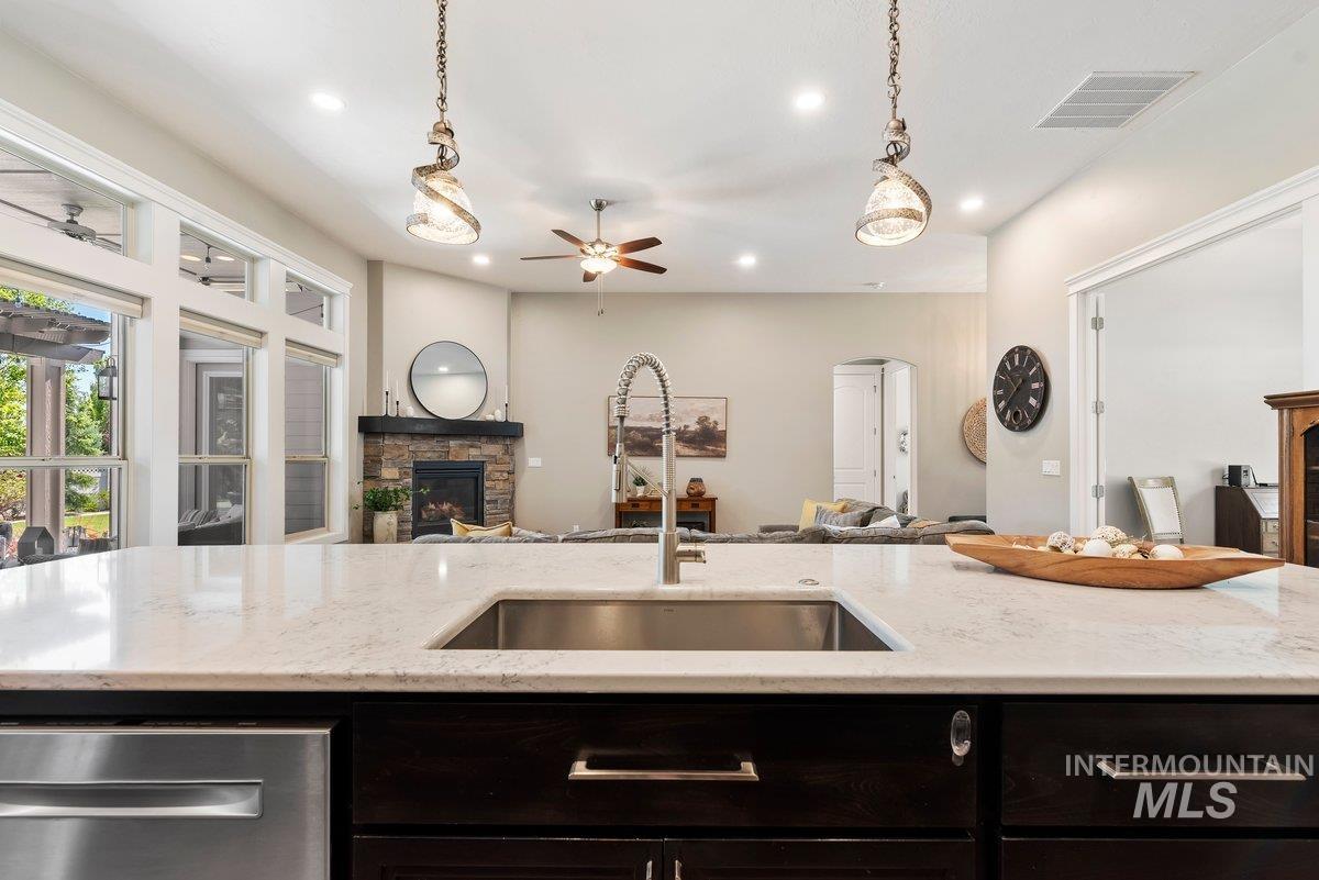 3820 W Daphne, Meridian, Idaho 83646, 7 Bedrooms, 3 Bathrooms, Residential For Sale, Price $899,900,MLS 98991601