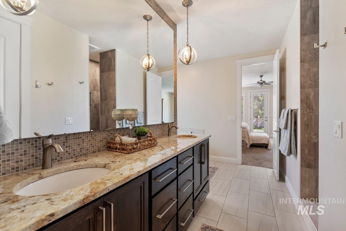 3820 W Daphne, Meridian, Idaho 83646, 7 Bedrooms, 3 Bathrooms, Residential For Sale, Price $899,900,MLS 98991601