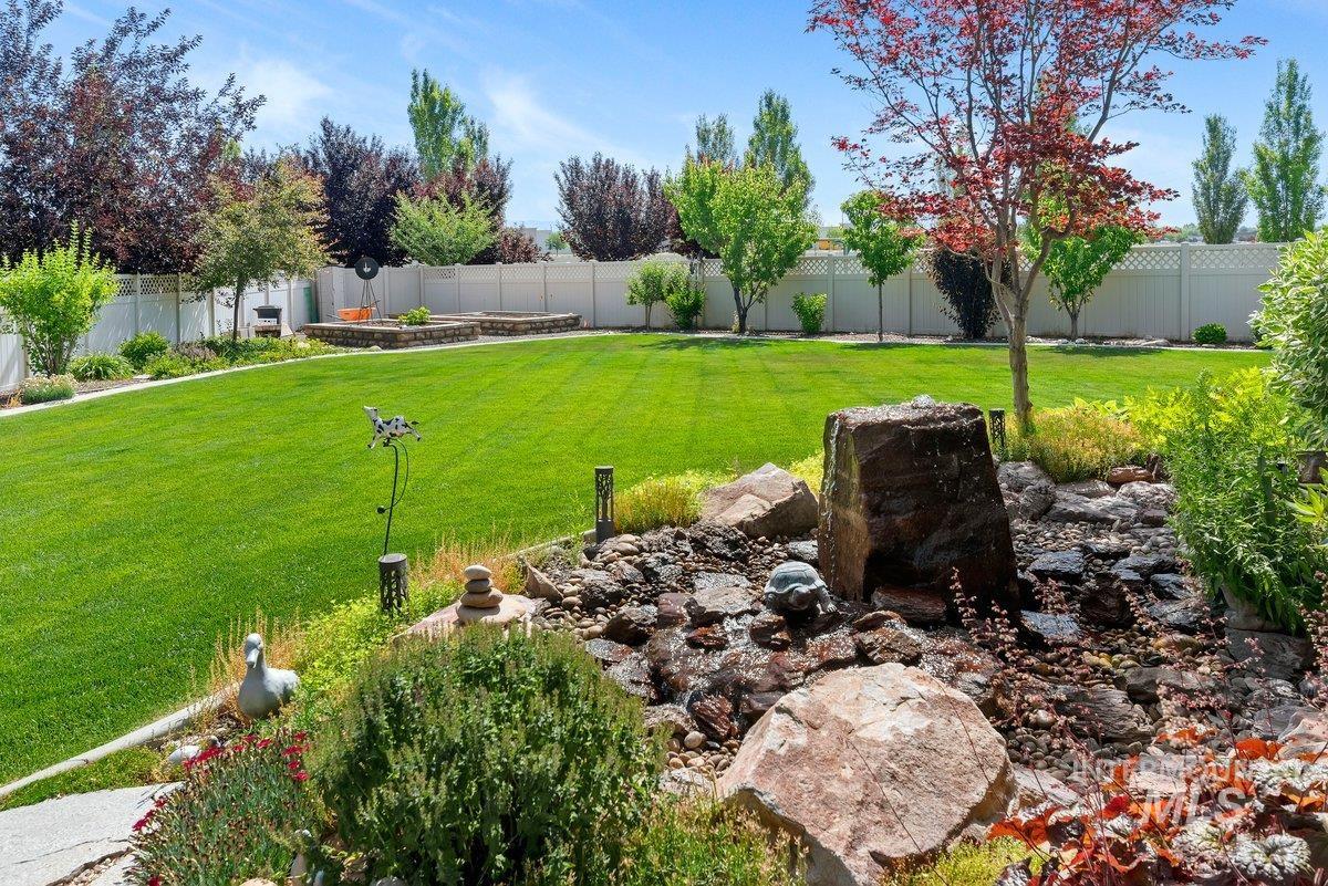 3820 W Daphne, Meridian, Idaho 83646, 7 Bedrooms, 3 Bathrooms, Residential For Sale, Price $899,900,MLS 98991601