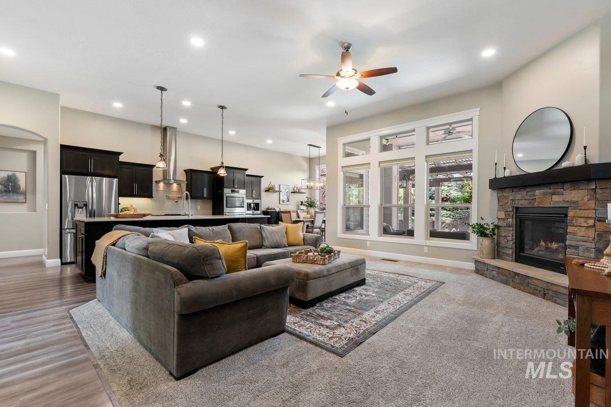 3820 W Daphne, Meridian, Idaho 83646, 7 Bedrooms, 3 Bathrooms, Residential For Sale, Price $899,900,MLS 98991601