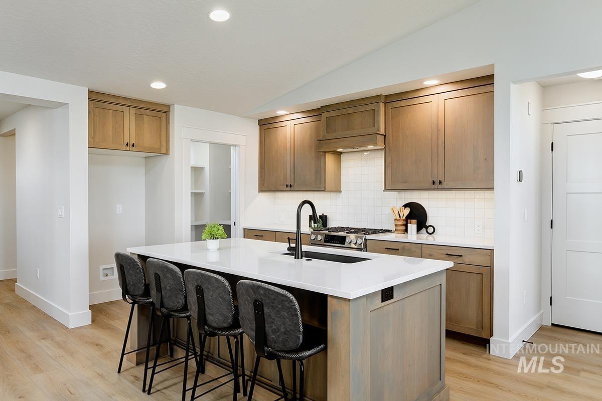3703 E Cedarhurst Lane, Meridian, Idaho 83642, 3 Bedrooms, 2 Bathrooms, Residential For Sale, Price $524,800,MLS 98991602