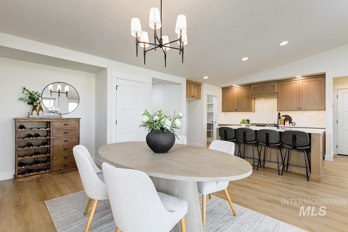 3703 E Cedarhurst Lane, Meridian, Idaho 83642, 3 Bedrooms, 2 Bathrooms, Residential For Sale, Price $524,800,MLS 98991602