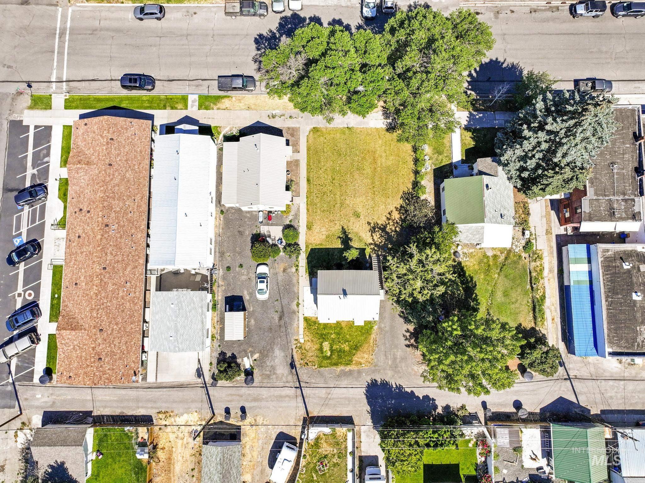 317 Idaho Street, Gooding, Idaho 83330, 2 Bedrooms, 1 Bathroom, Residential For Sale, Price $199,900, 98991603