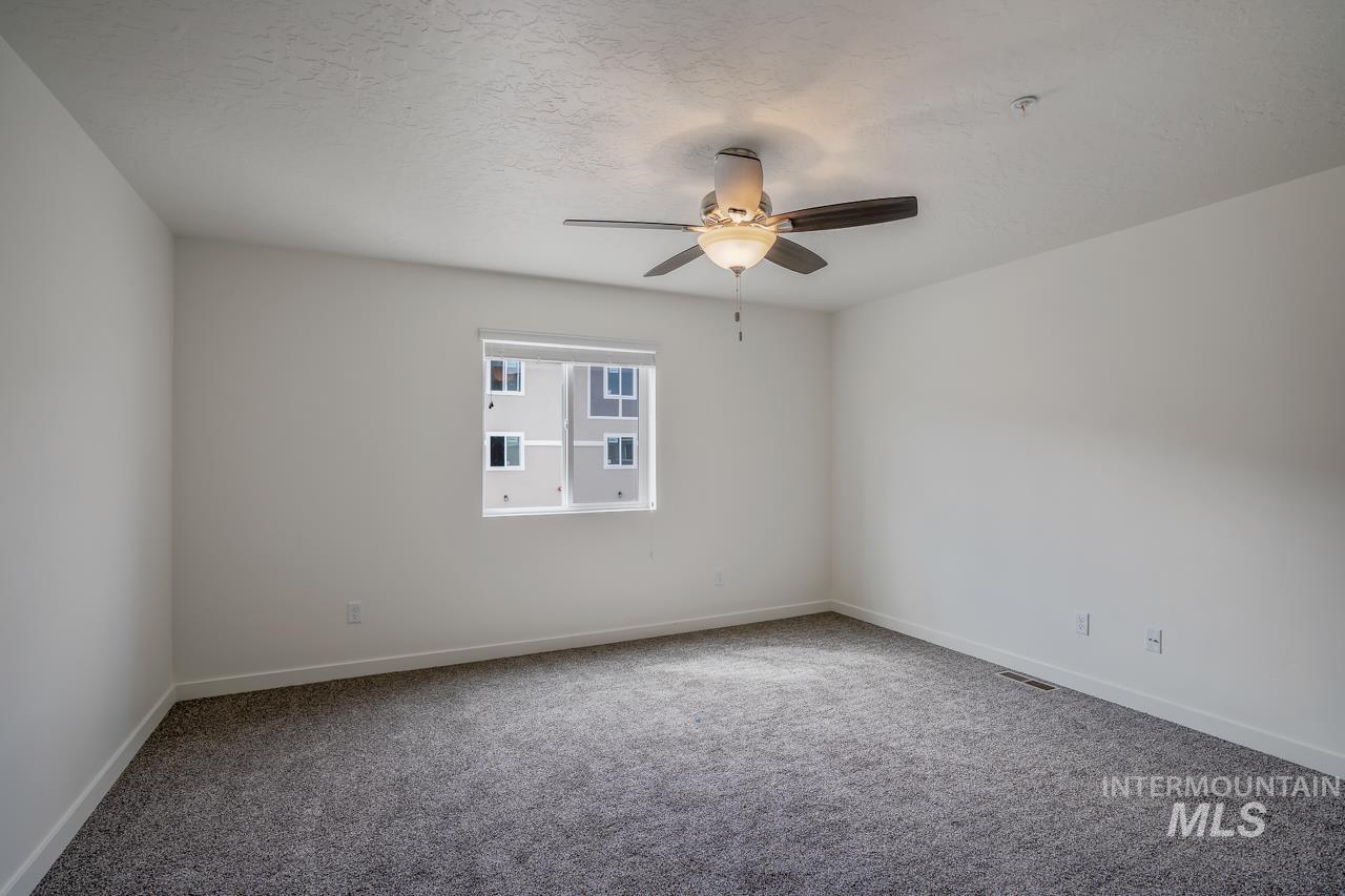 3710 N Centrepoint Way Bldg Q, Meridian, Idaho 83646, 3 Bedrooms, 2.5 Bathrooms, Residential Income For Sale, Price $1,195,000, 98991605