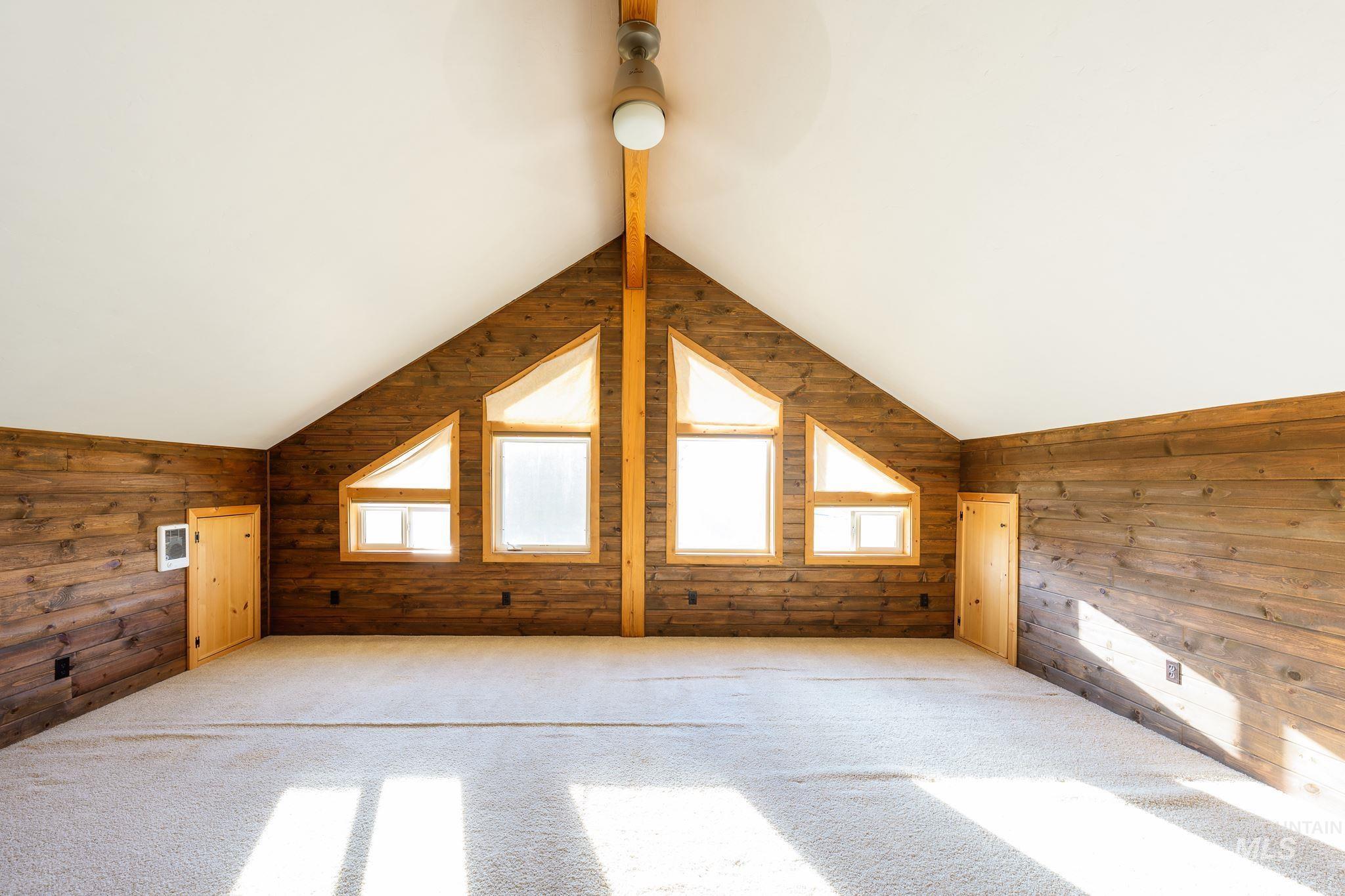13947 Easy St, McCall, Idaho 83638, 3 Bedrooms, 2 Bathrooms, Residential For Sale, Price $946,000, 98991606