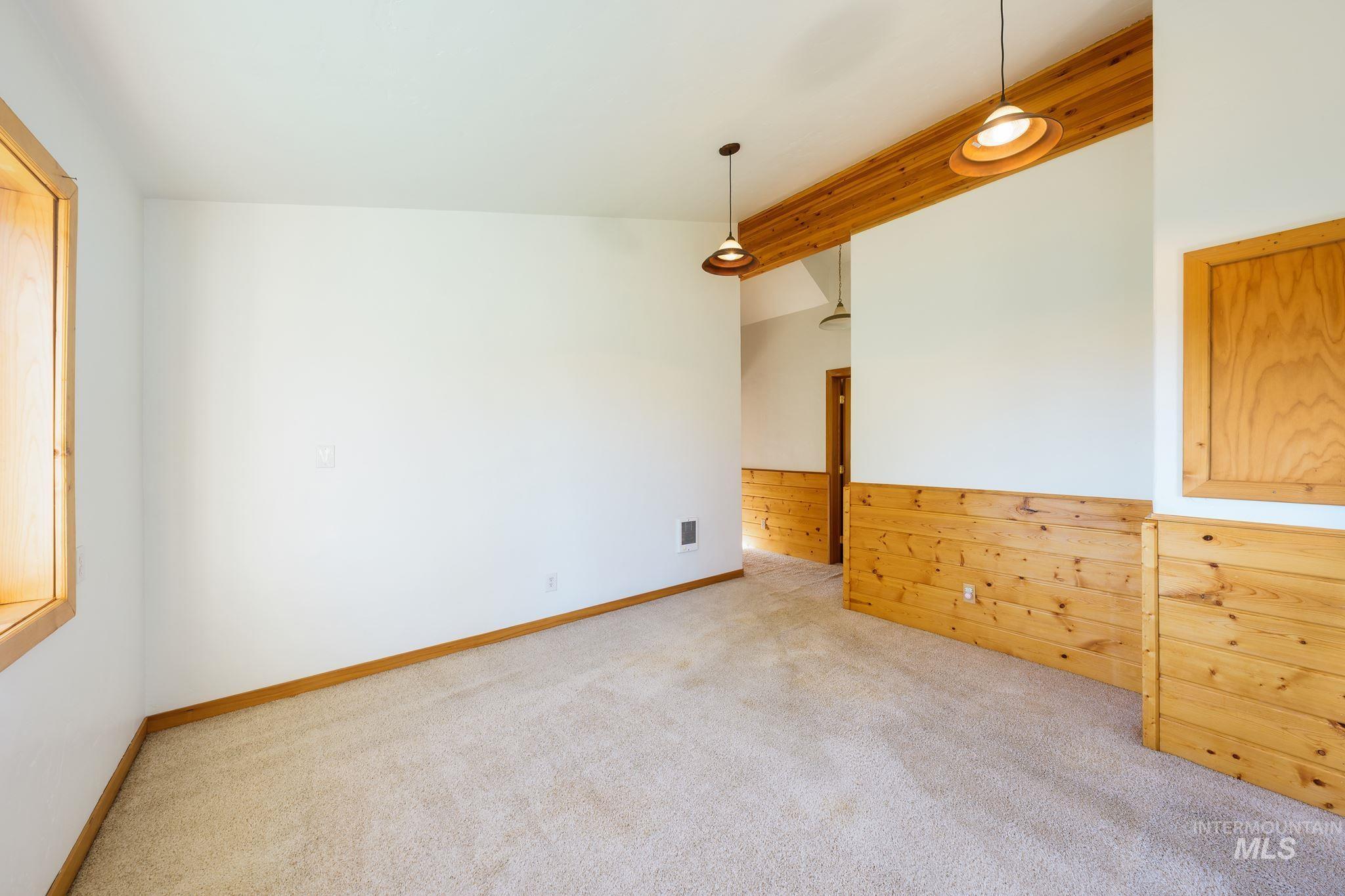 13947 Easy St, McCall, Idaho 83638, 3 Bedrooms, 2 Bathrooms, Residential For Sale, Price $946,000,MLS 98991606