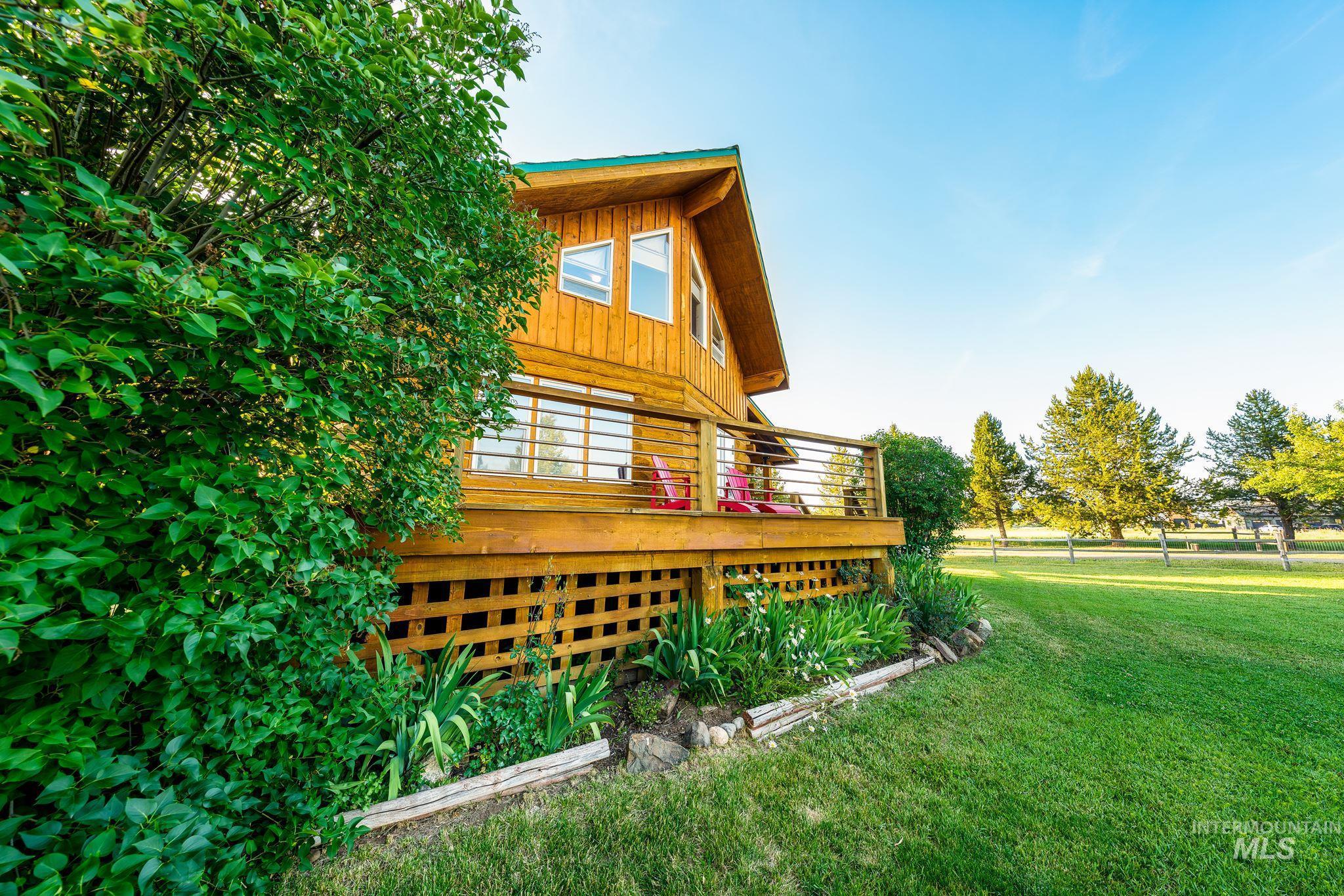 13947 Easy St, McCall, Idaho 83638, 3 Bedrooms, 2 Bathrooms, Residential For Sale, Price $946,000,MLS 98991606